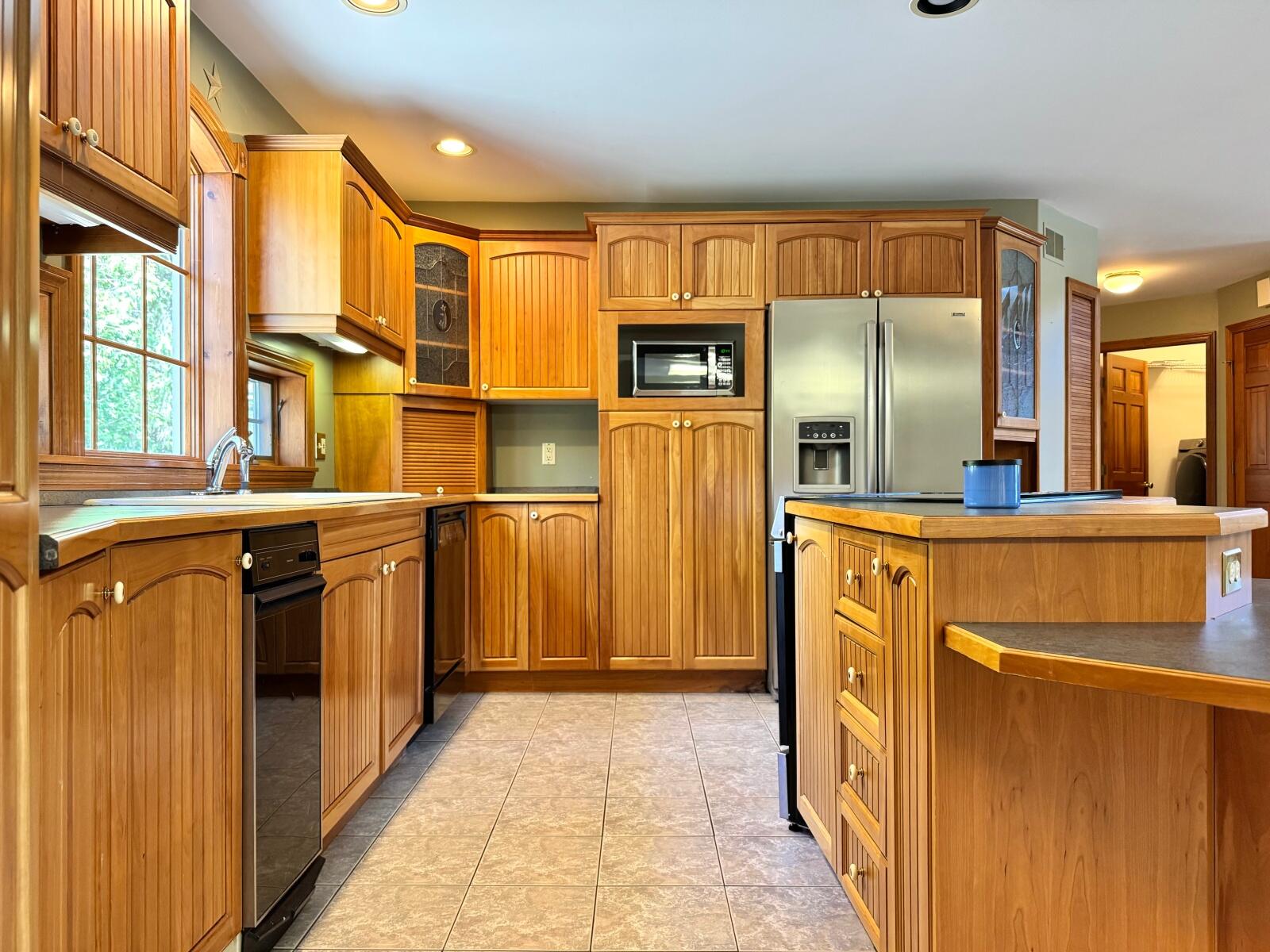 37 Page Avenue Property Photo 14
