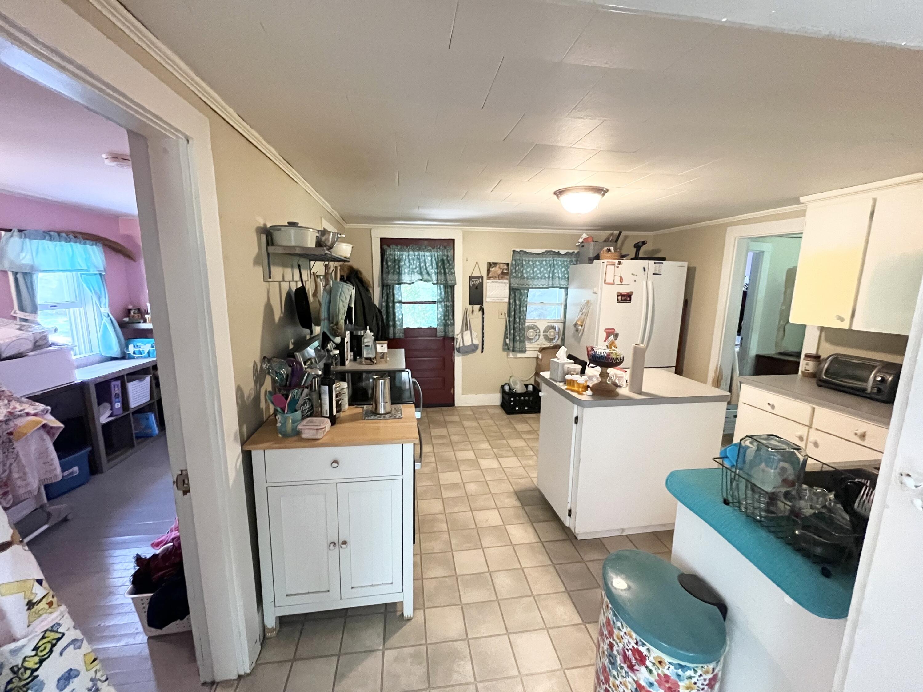 1183 River Road Property Photo 6