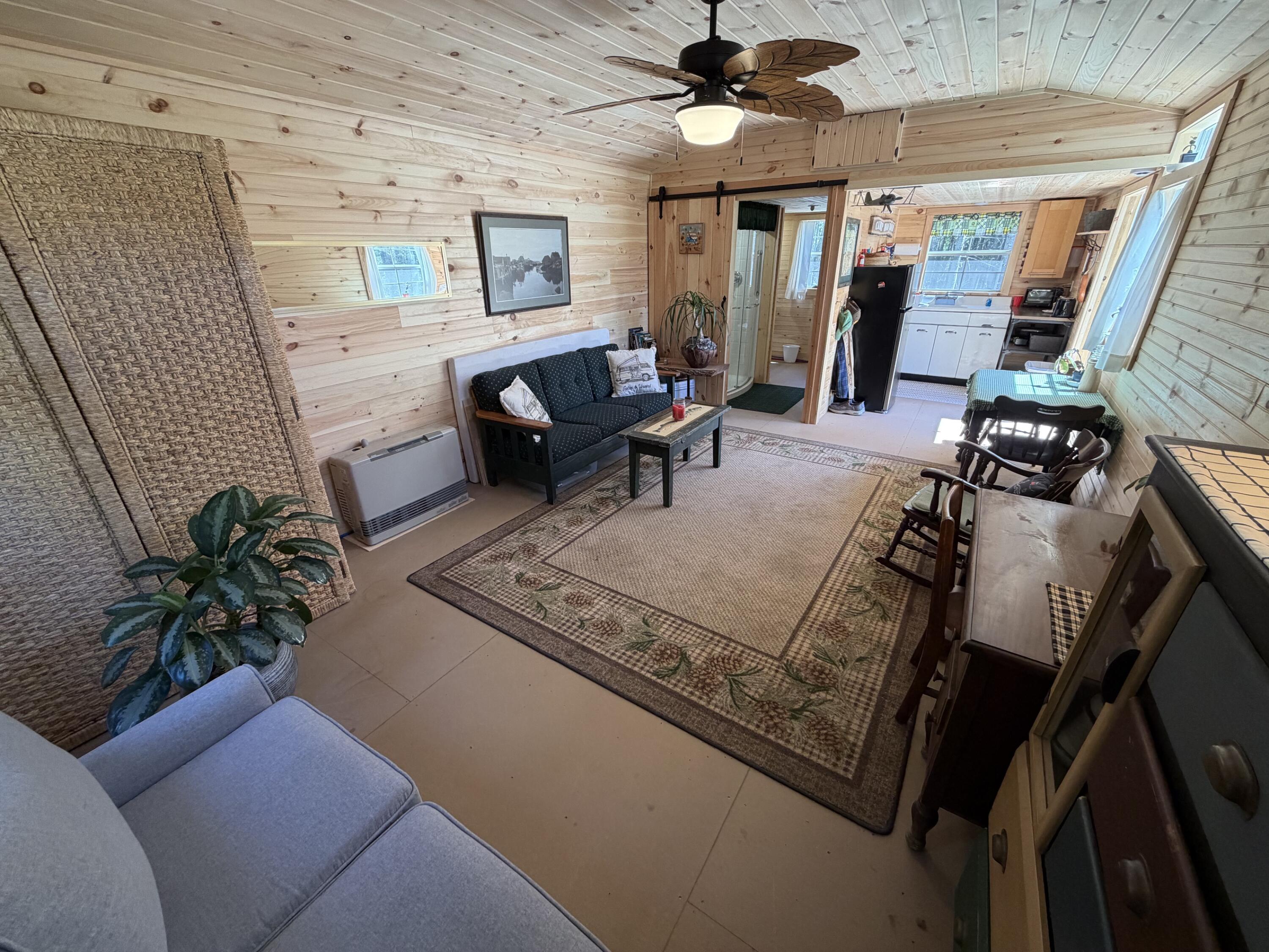 319 Shore Road Property Photo 4