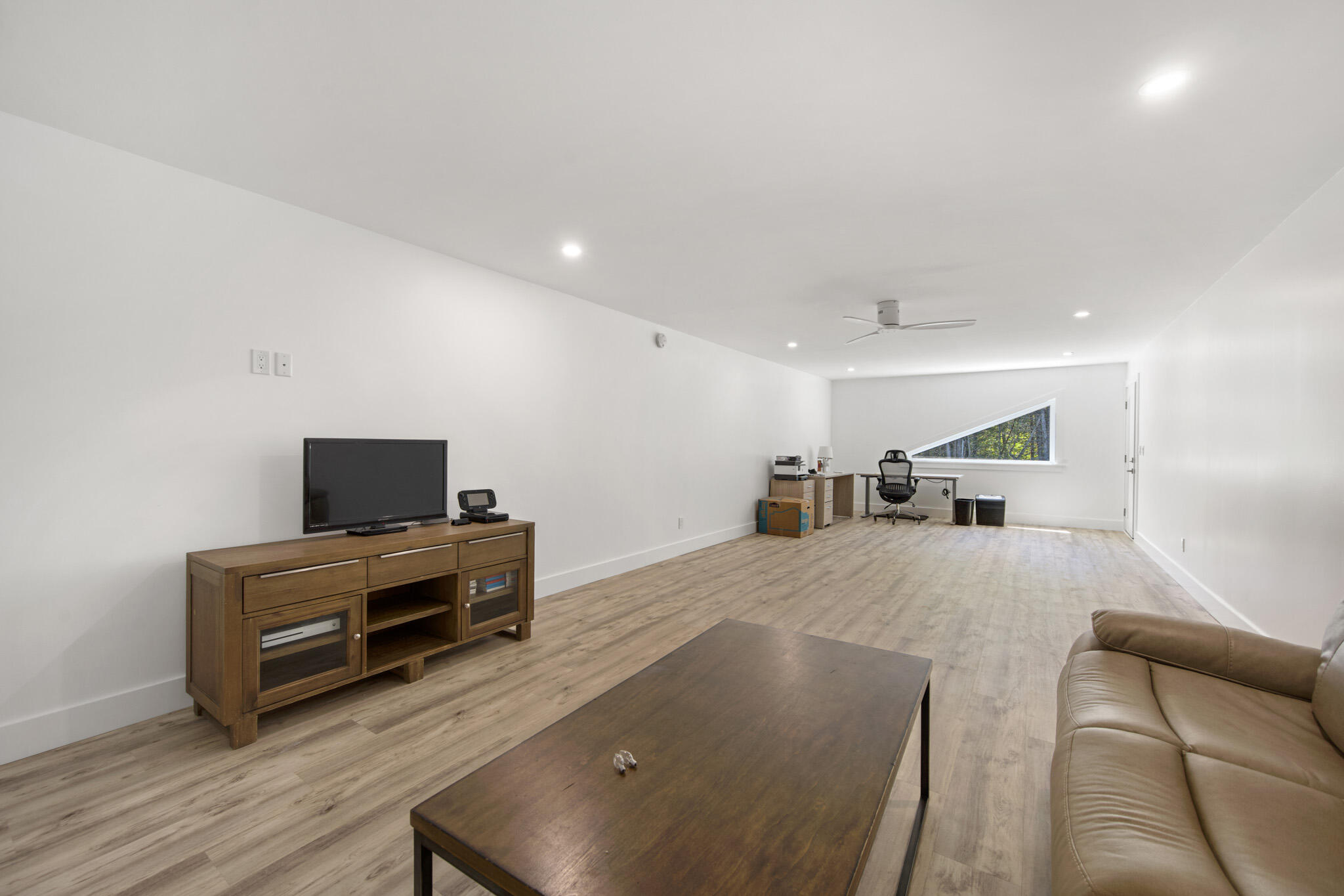 47 Cove Road Property Photo 56
