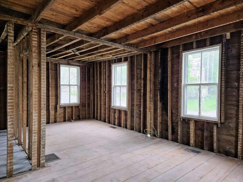 12 Depot Street Property Photo 12