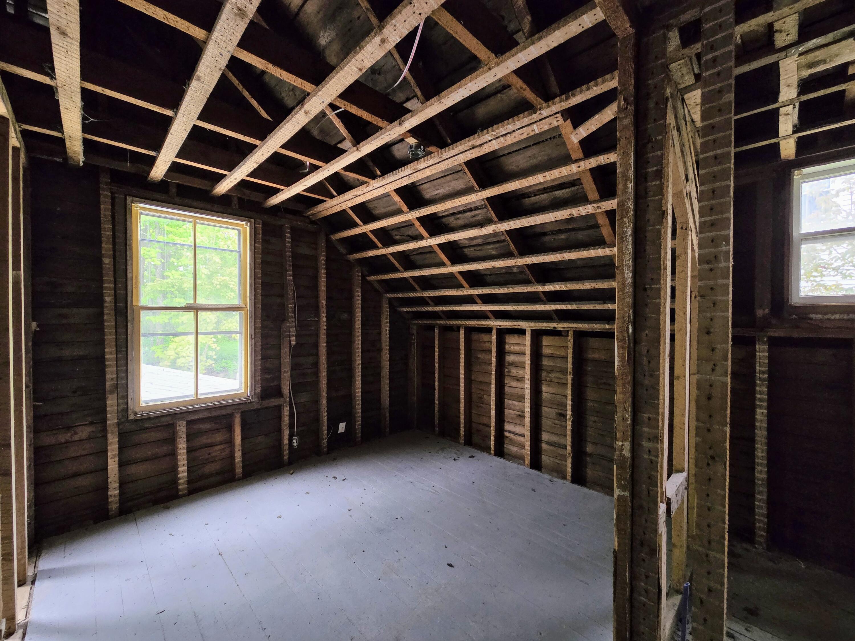 12 Depot Street Property Photo 32