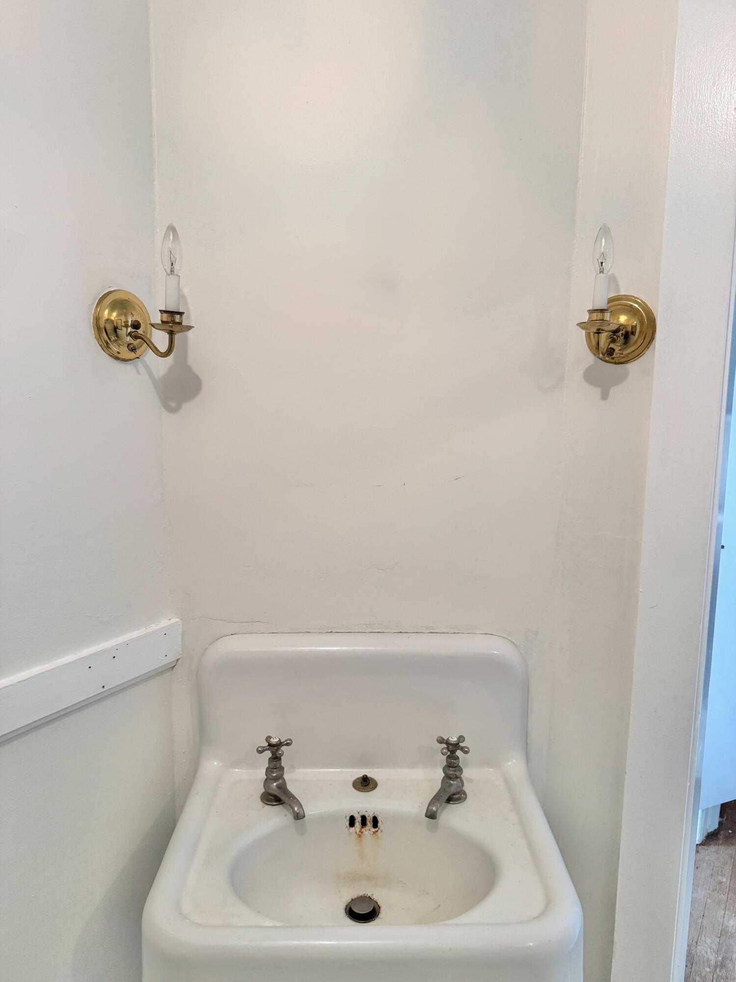 52 Carleton Street Property Photo 14