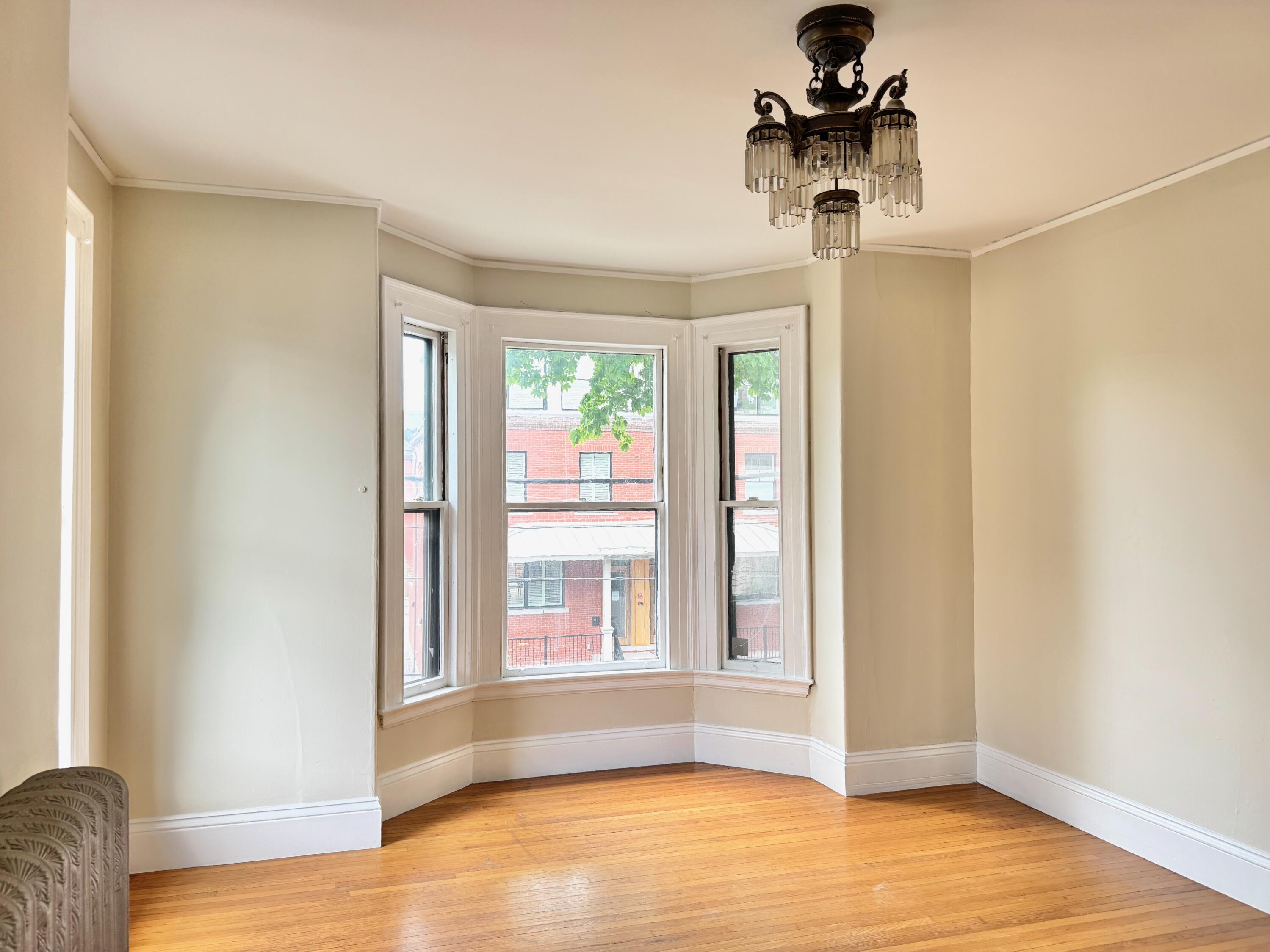 52 Carleton Street Property Photo 16