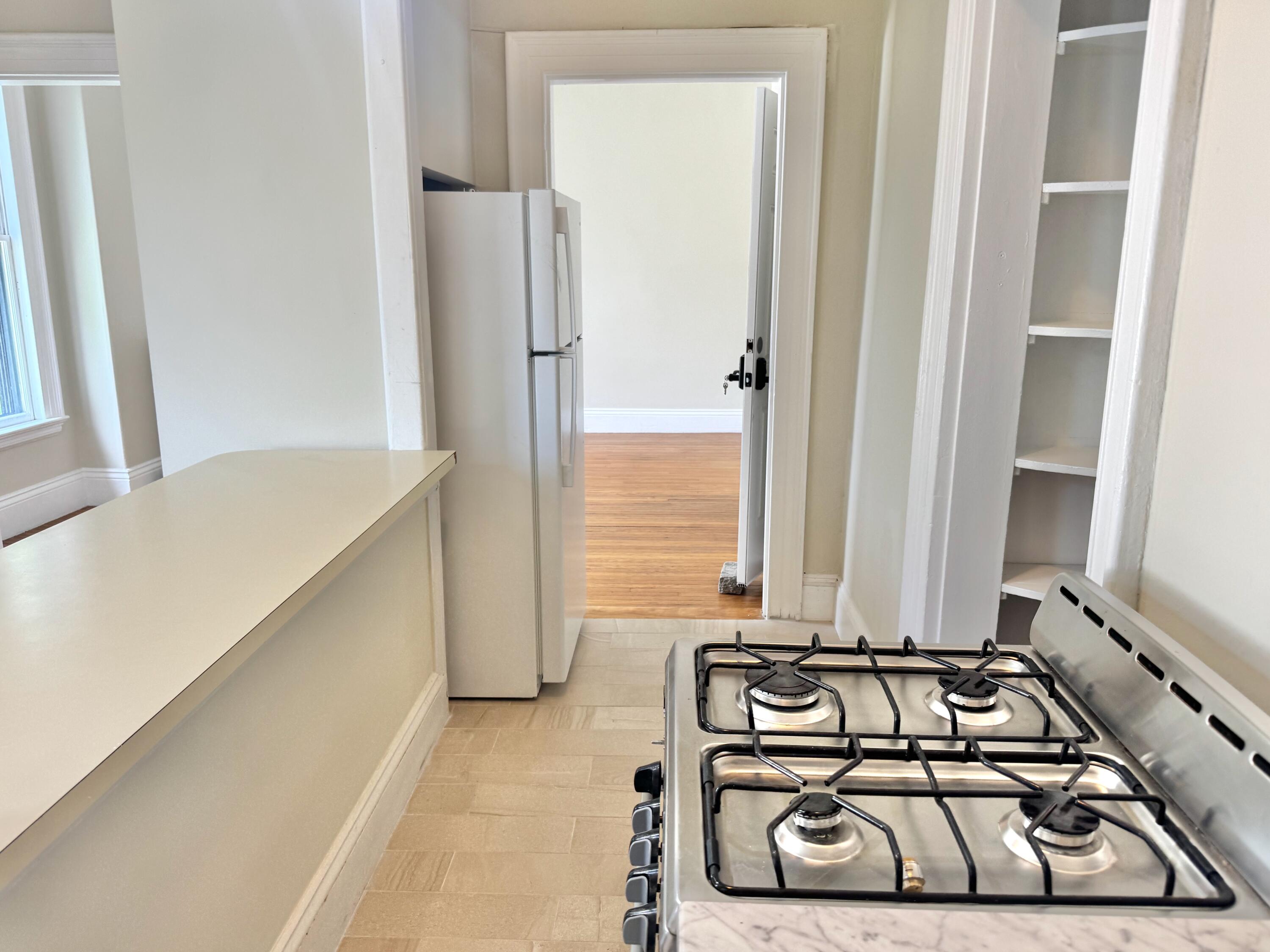 52 Carleton Street Property Photo 26