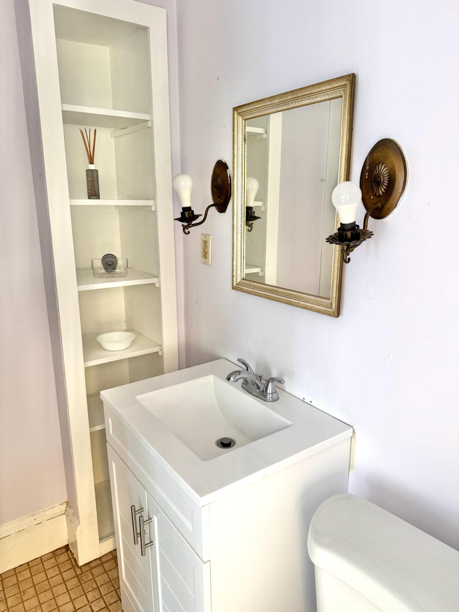 52 Carleton Street Property Photo 32