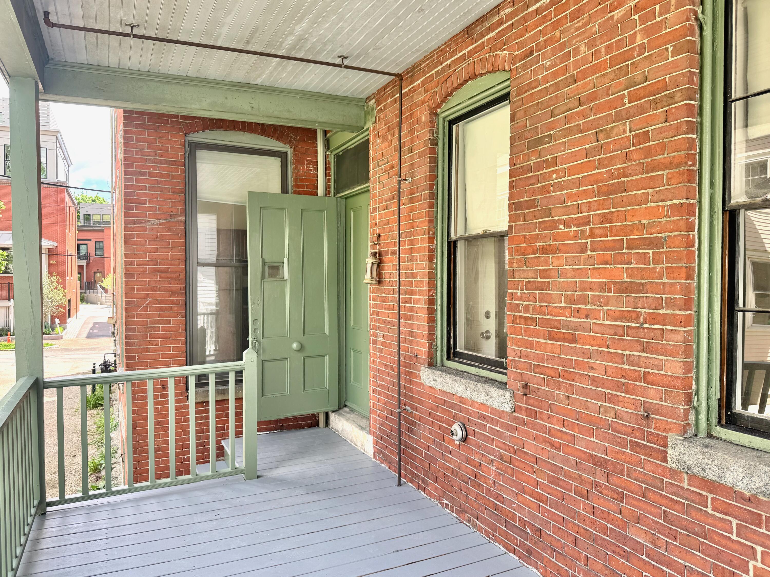 52 Carleton Street Property Photo 45