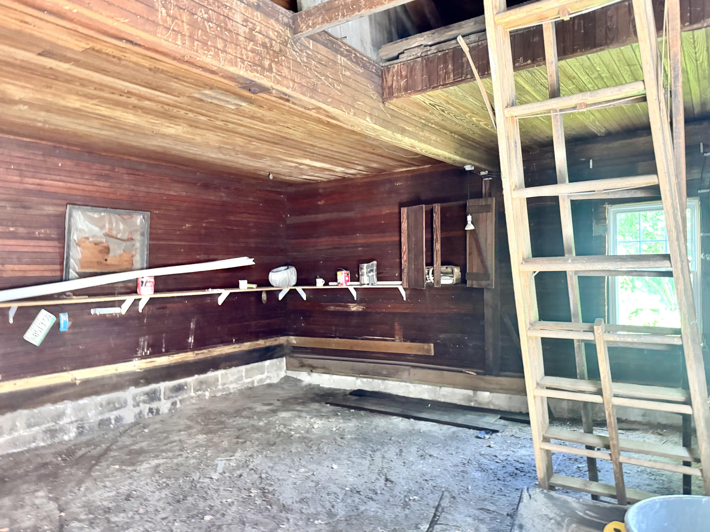 52 Carleton Street Property Photo 50