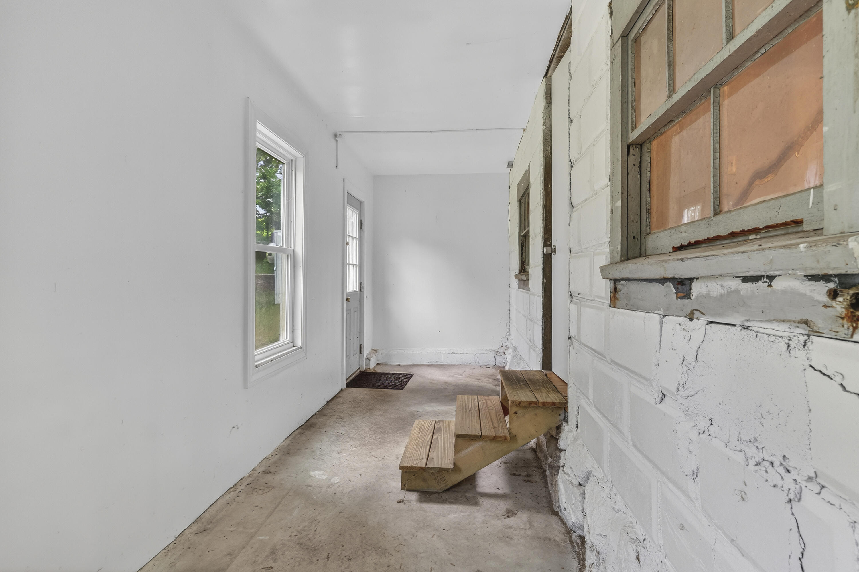 32 Harbor Road Property Photo 54