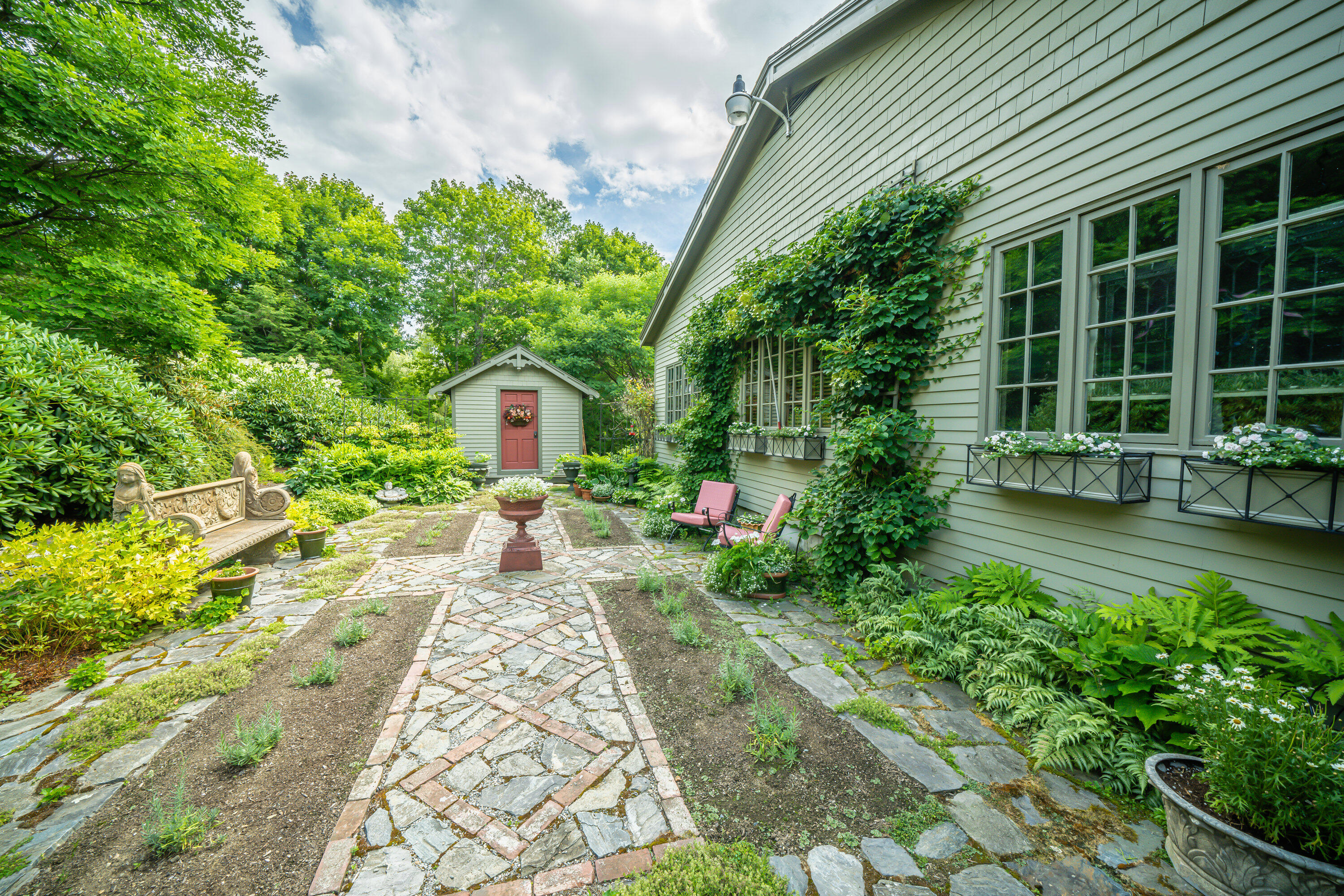 48 Old Searsport Avenue Property Photo 109