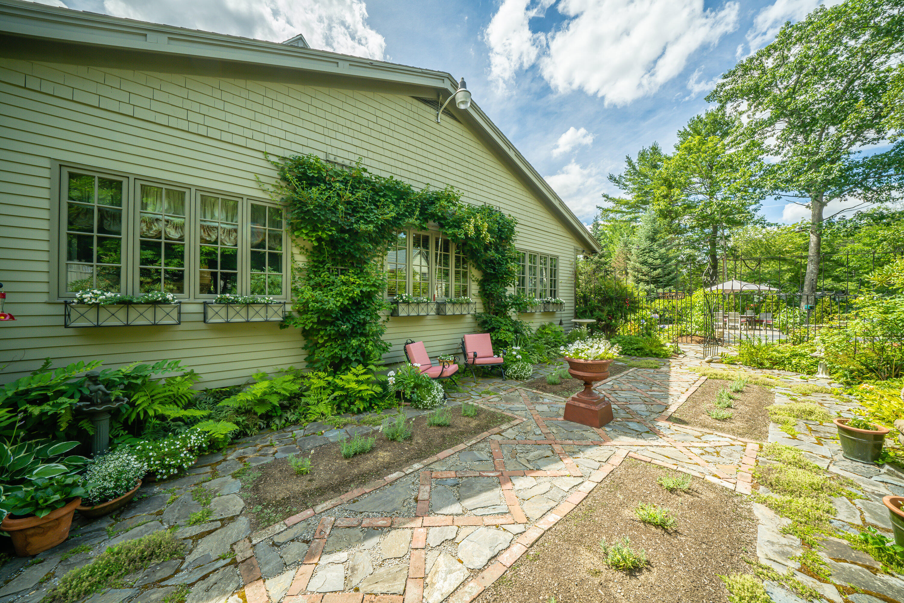 48 Old Searsport Avenue Property Photo 110