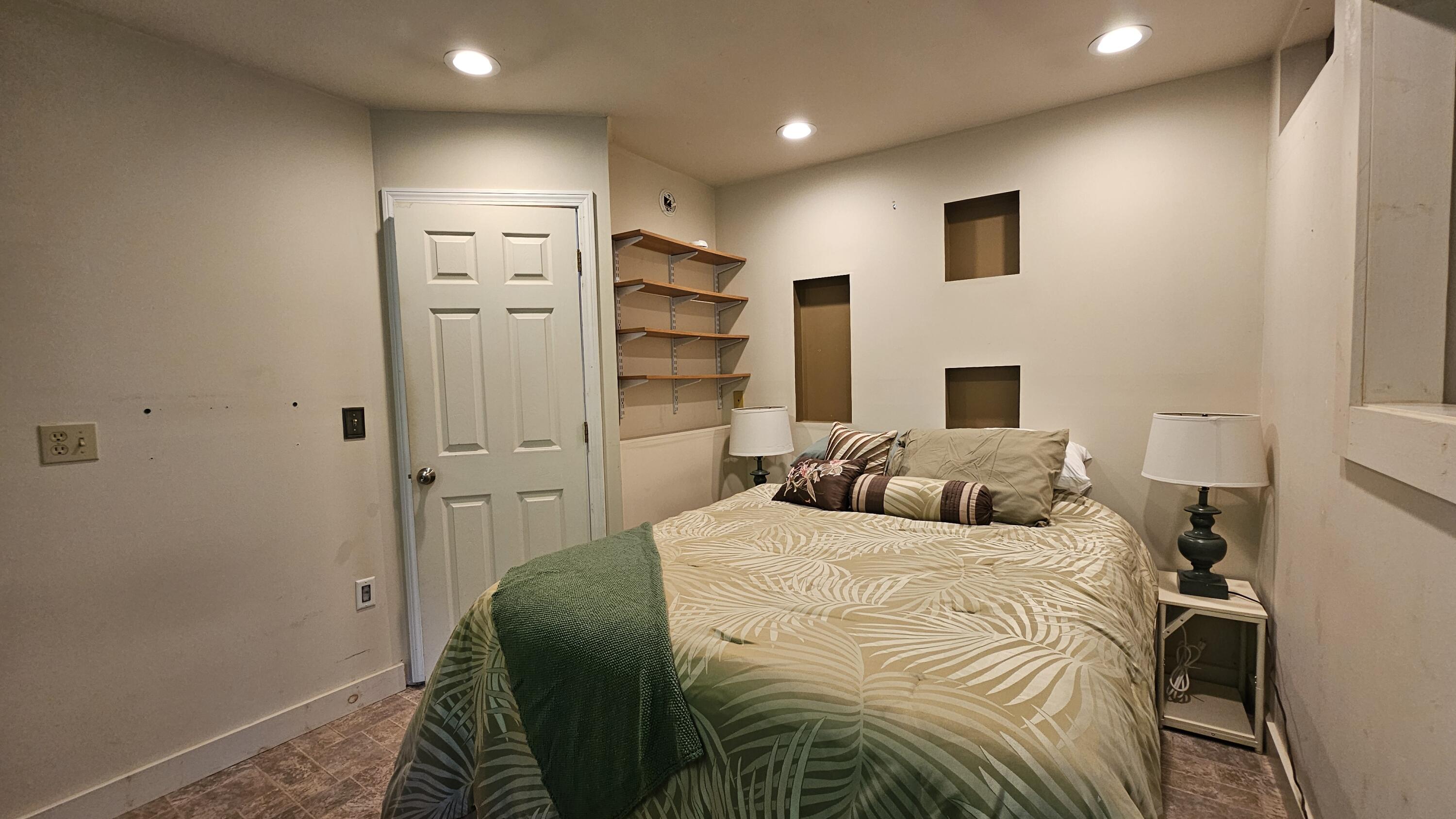 28 Park Avenue E Property Photo 52