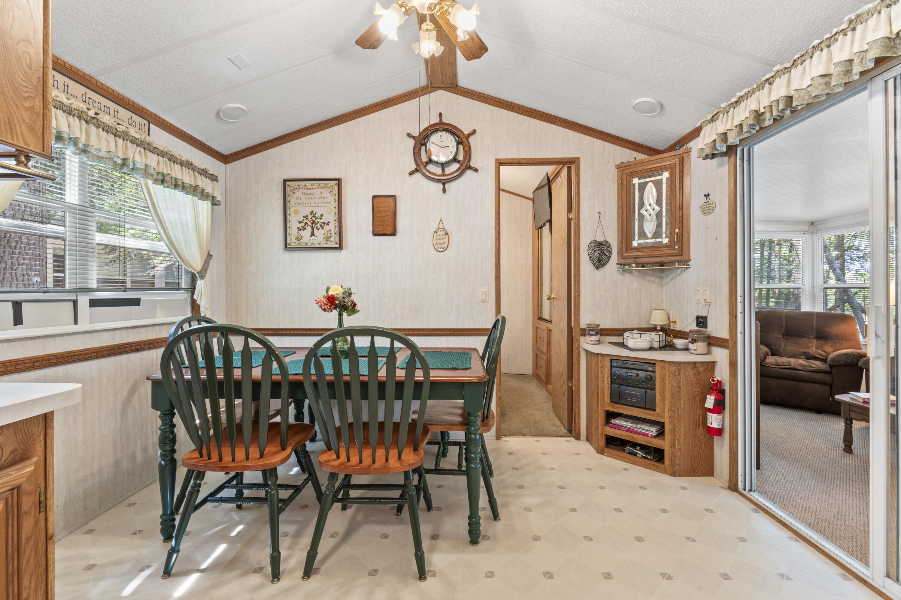 1446 Paleo Woods Way Property Photo 11