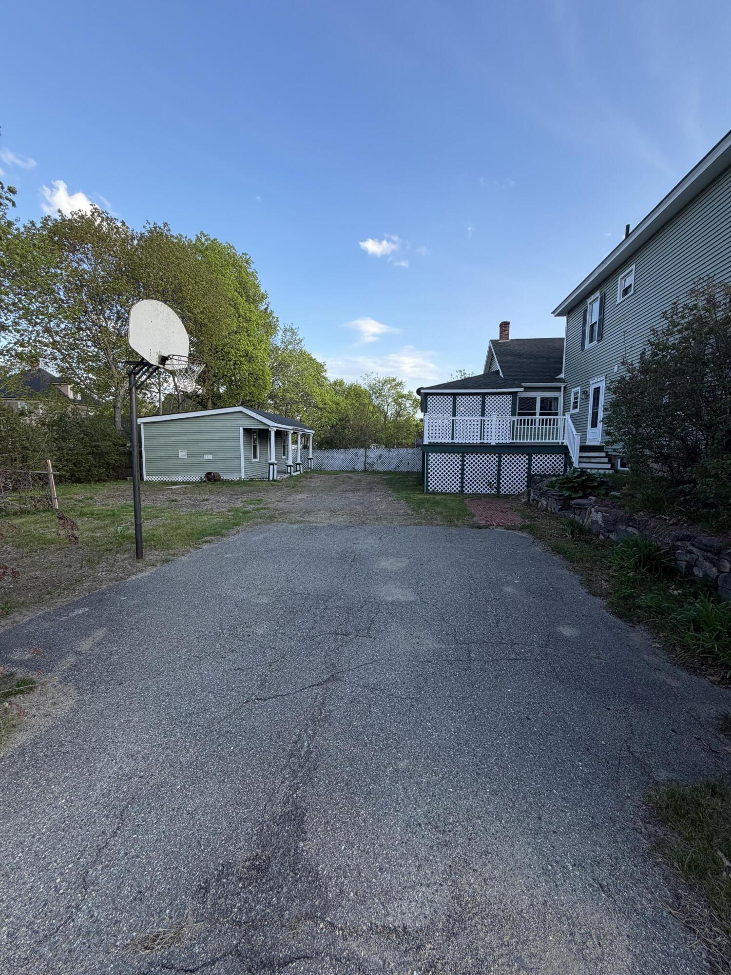 137 Maine Avenue Property Photo 9