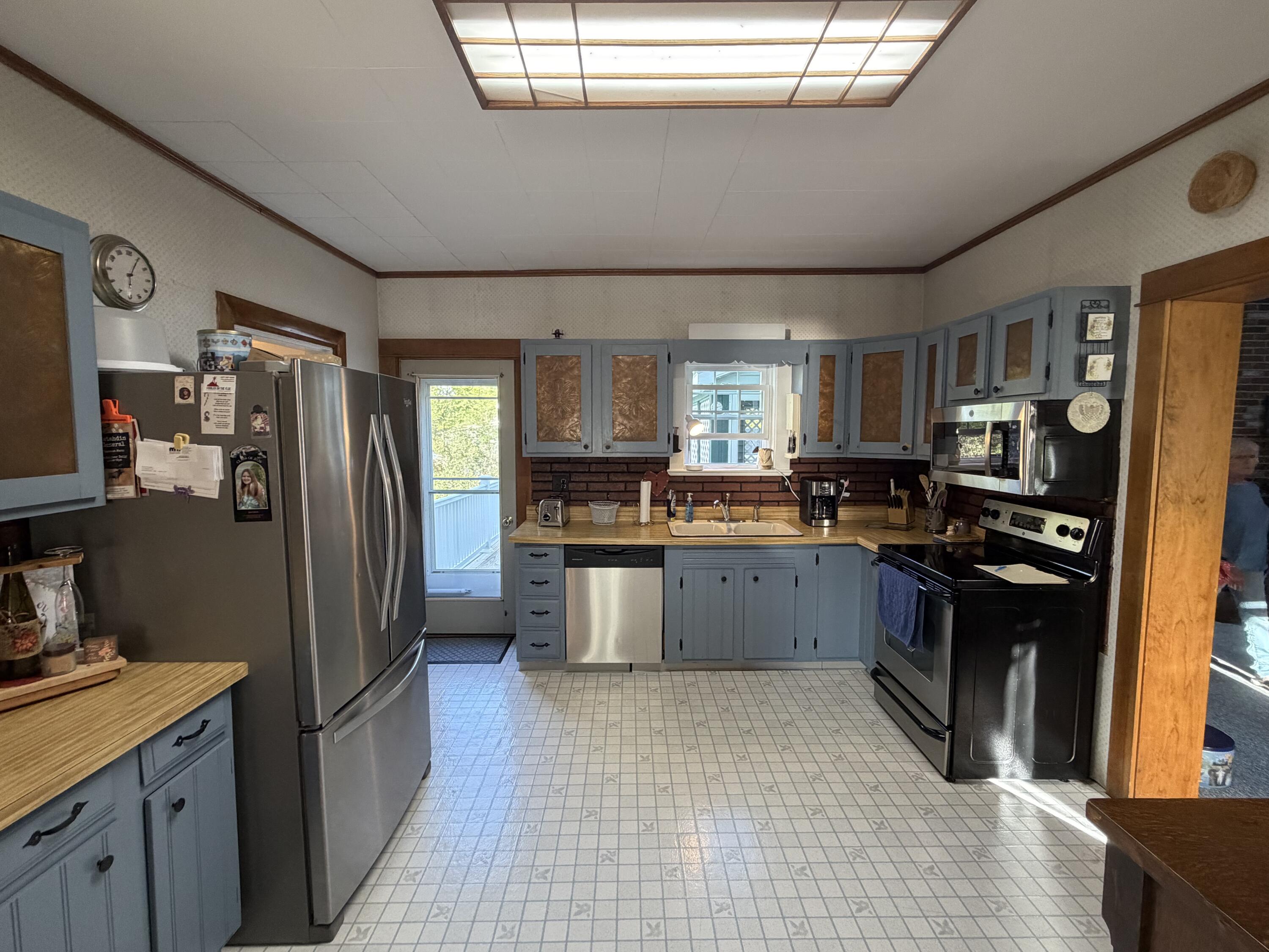 137 Maine Avenue Property Photo 14