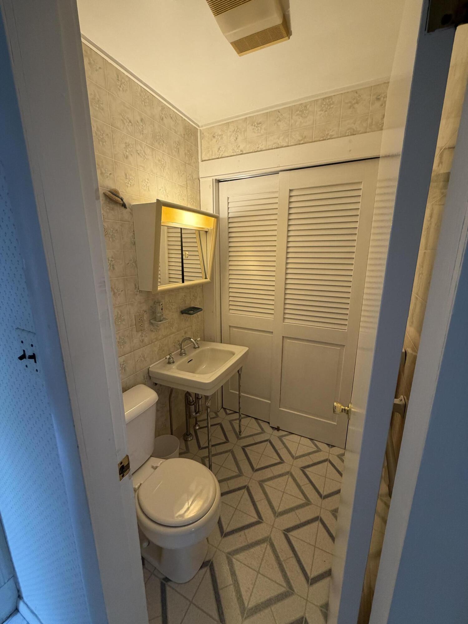 137 Maine Avenue Property Photo 17
