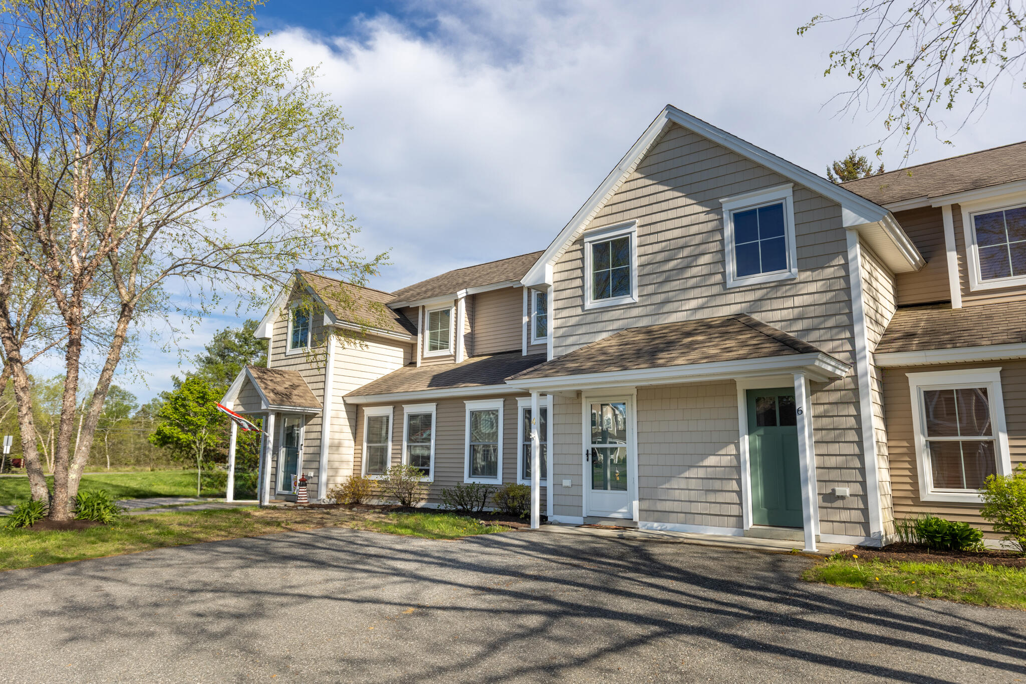 4 Tinker Meadow Way 4 Property Photo 1