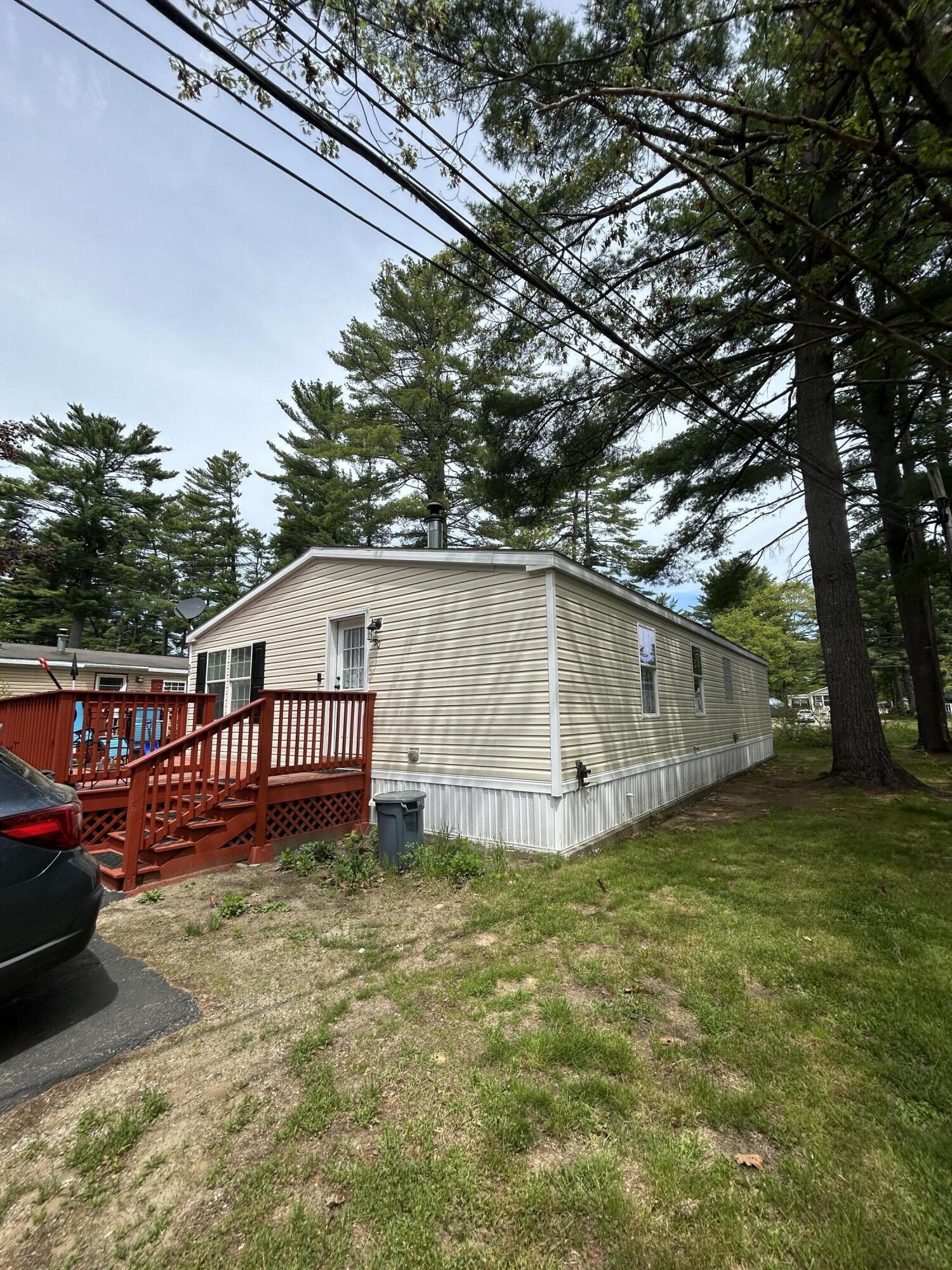 30 Franklin Parkway Property Photo 2