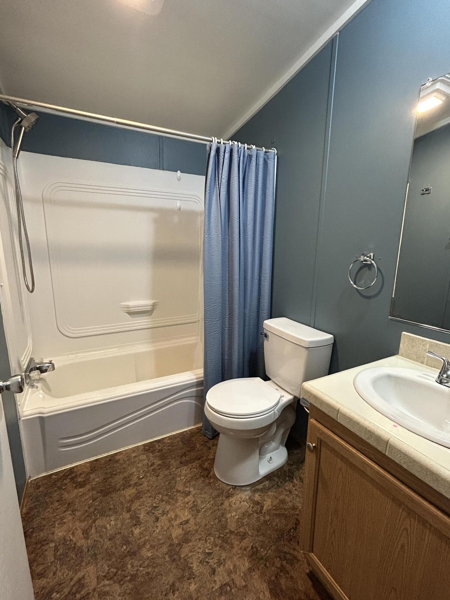 30 Franklin Parkway Property Photo 12