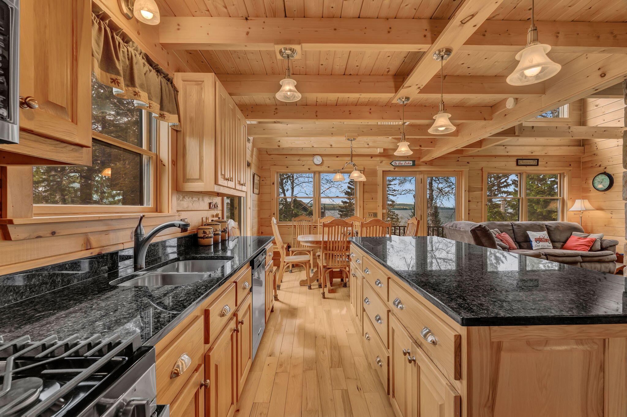 110 Lakeside Lodges Road Property Photo 6
