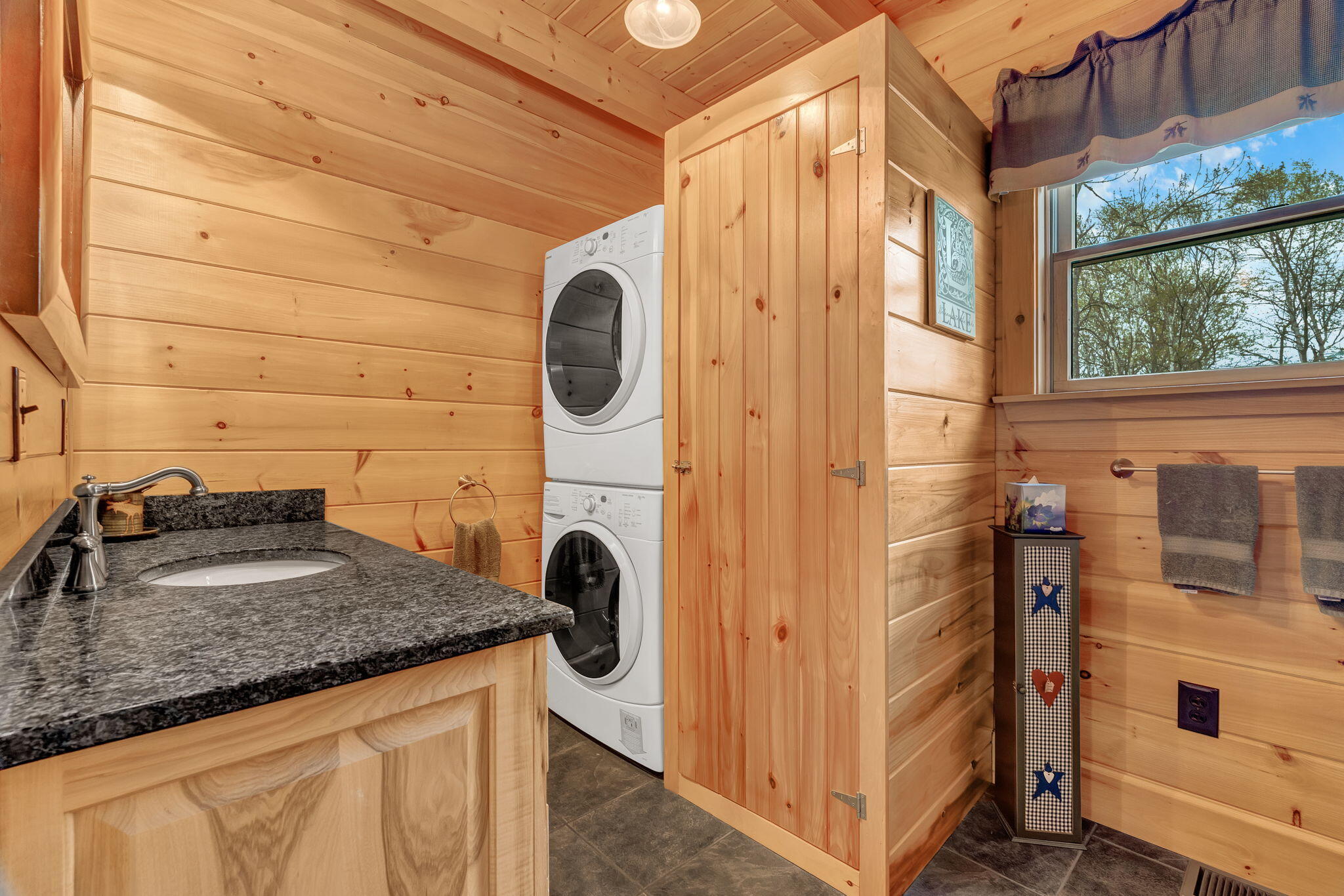 110 Lakeside Lodges Road Property Photo 24