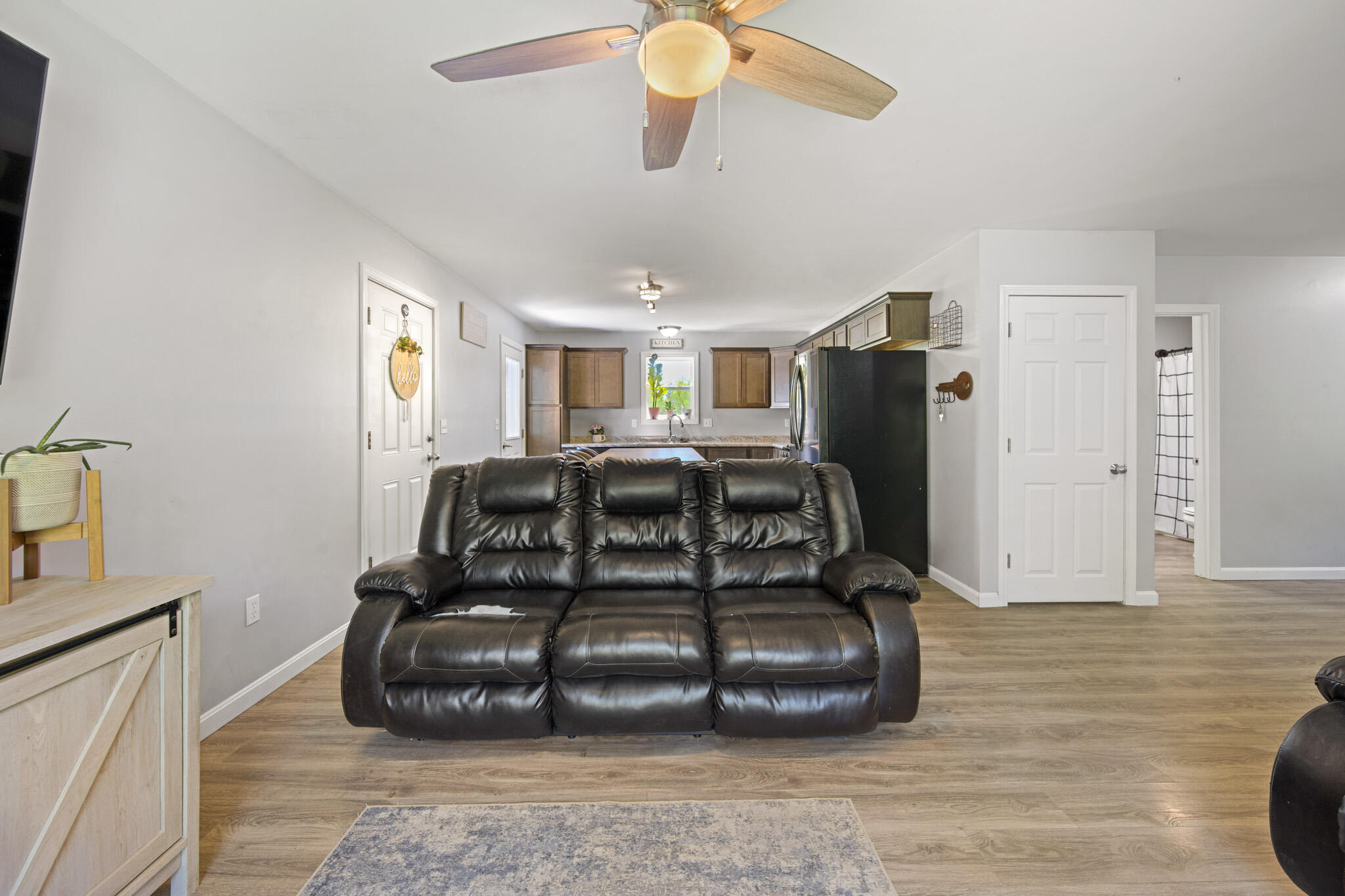 32 Pond Road Property Photo 25