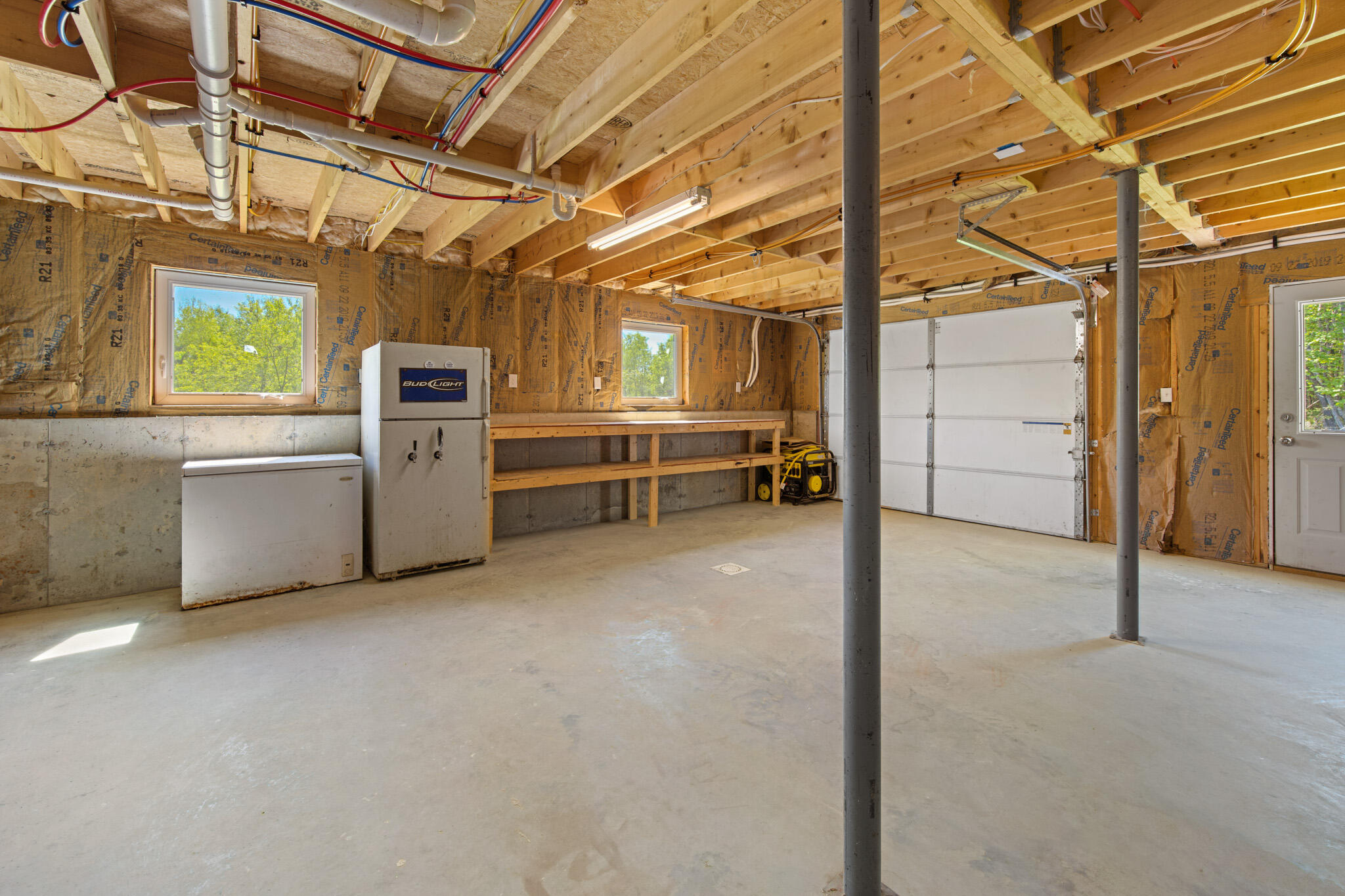 32 Pond Road Property Photo 37