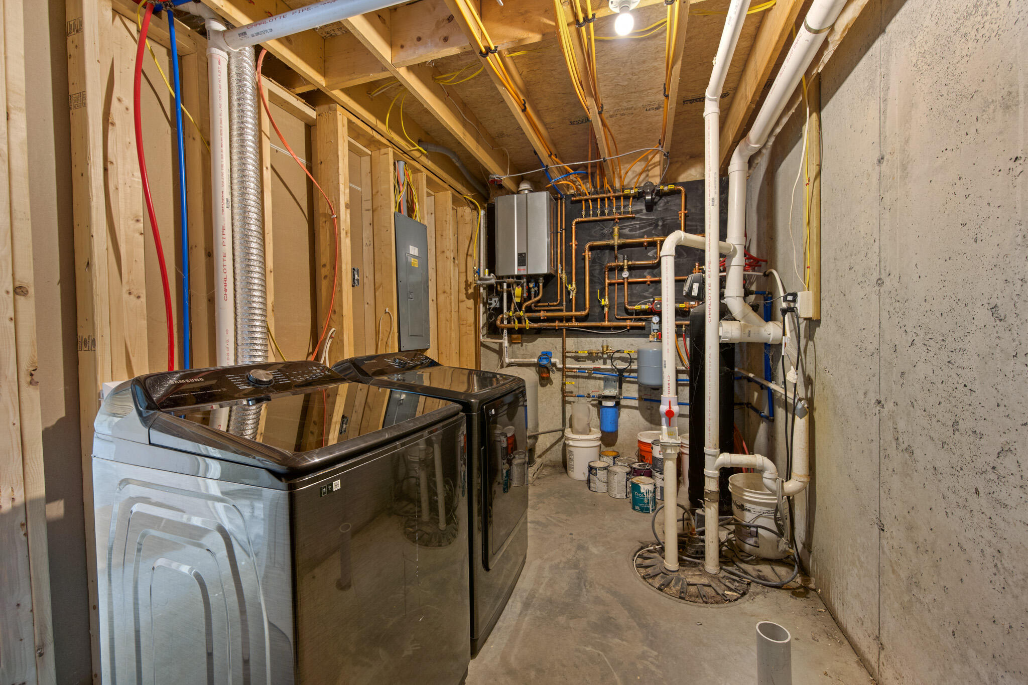 32 Pond Road Property Photo 42