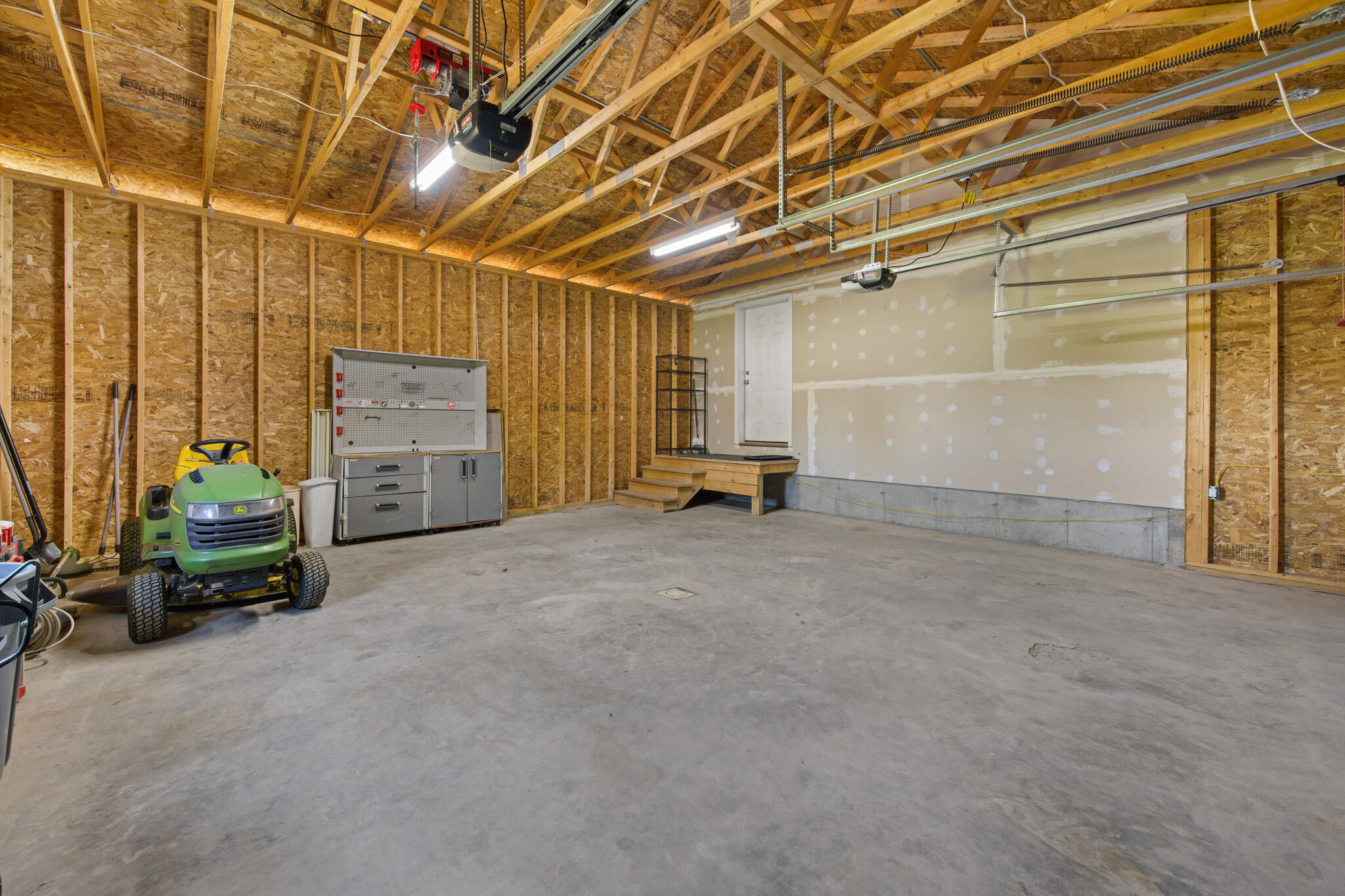 32 Pond Road Property Photo 45