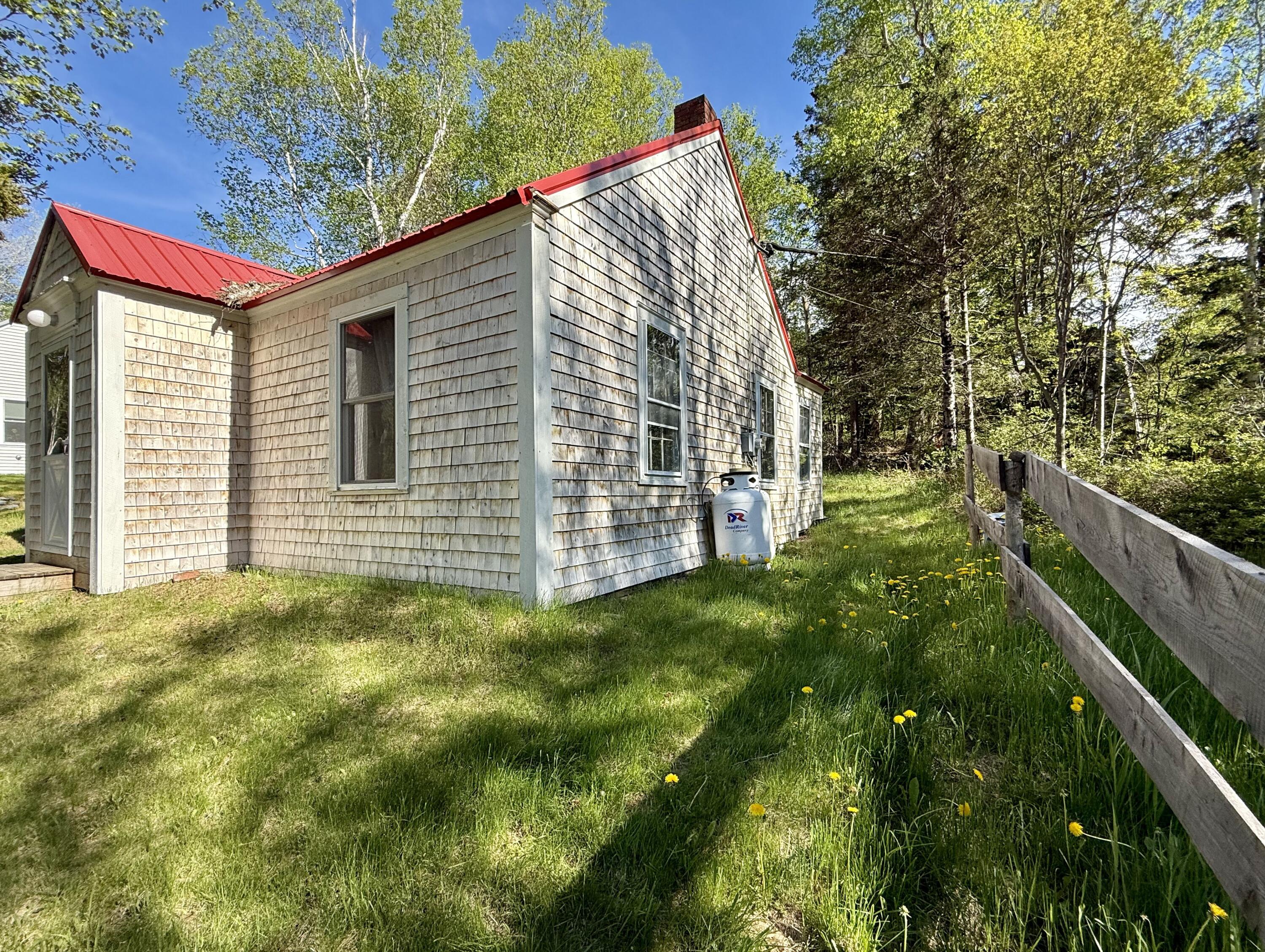 6 Meyer Street Property Photo 5