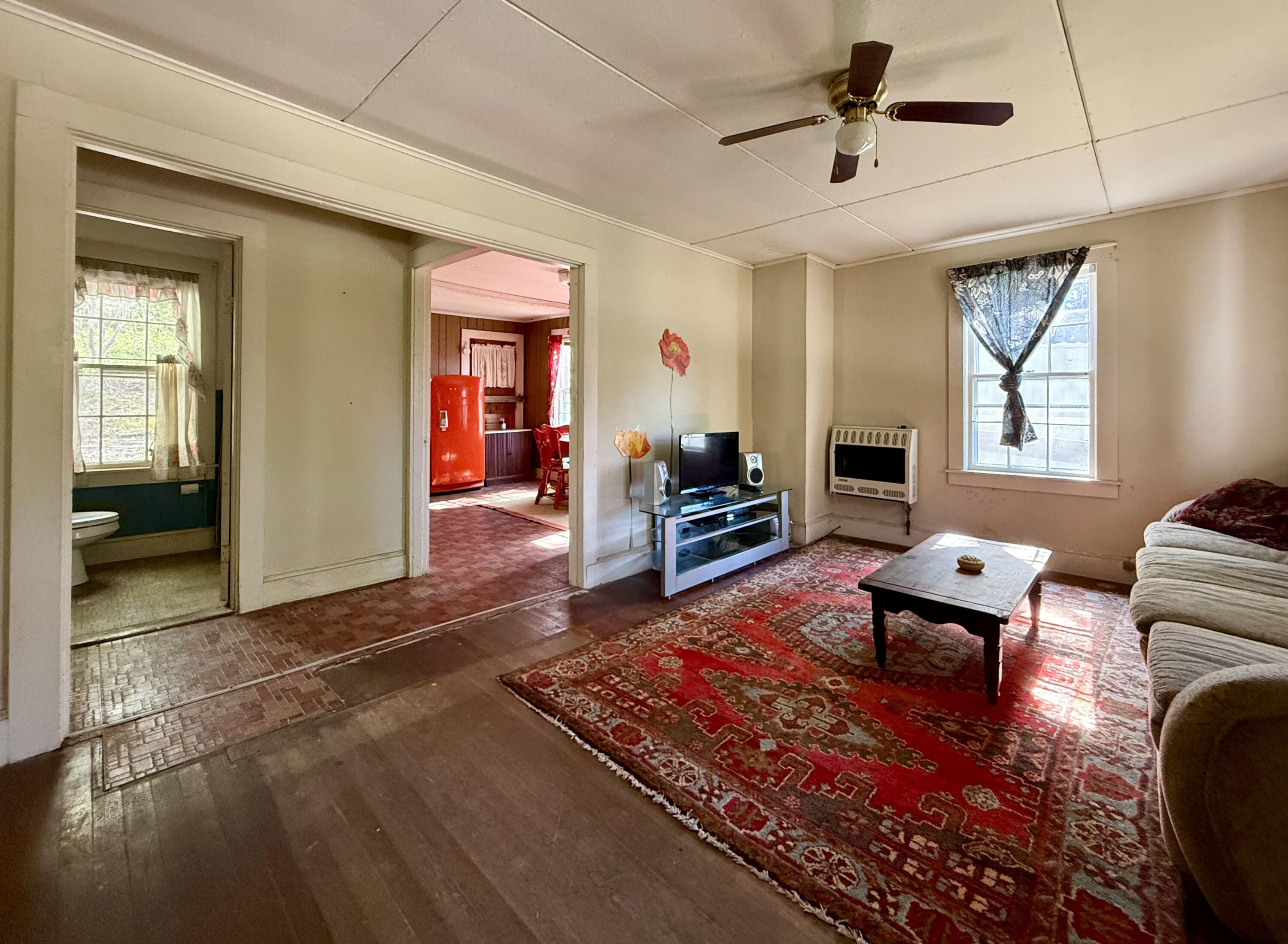 6 Meyer Street Property Photo 11