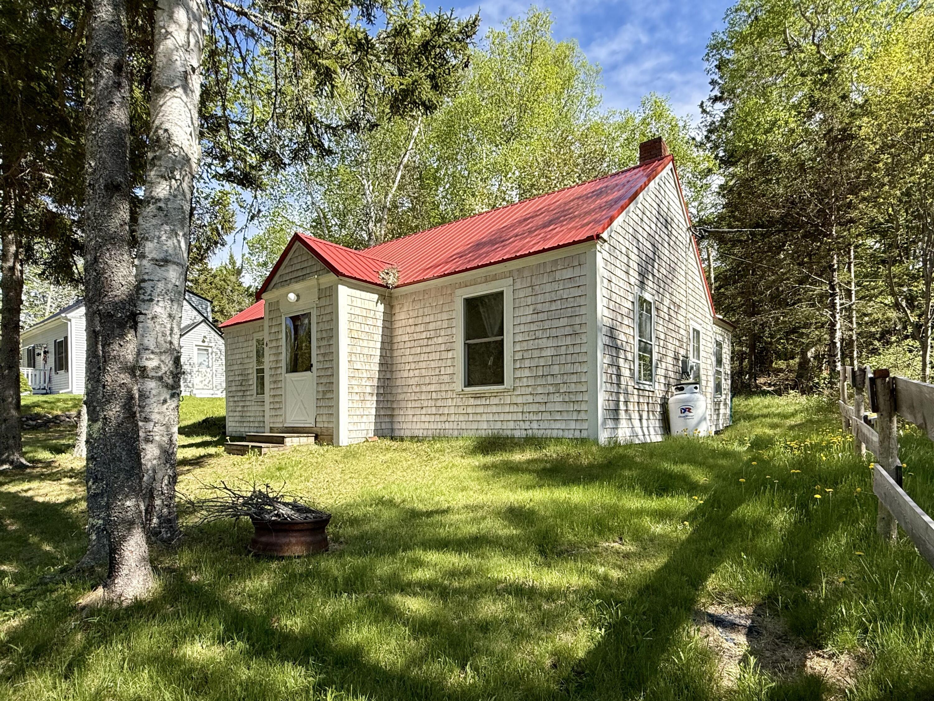 6 Meyer Street Property Photo 30