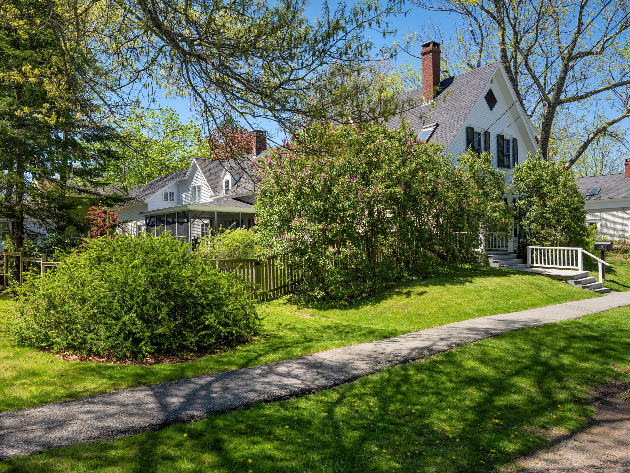 75 Court Street Property Photo 3