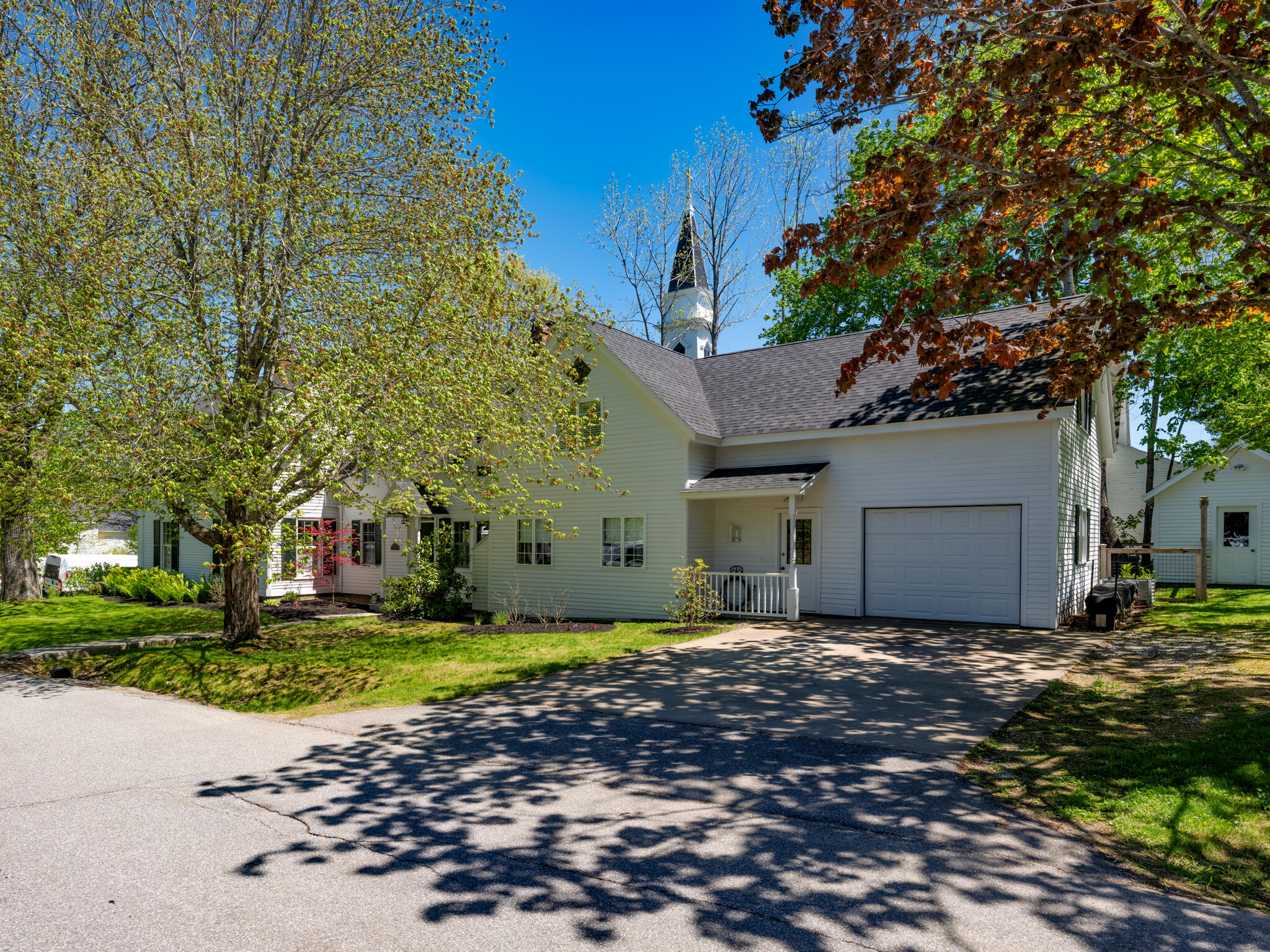 75 Court Street Property Photo 4