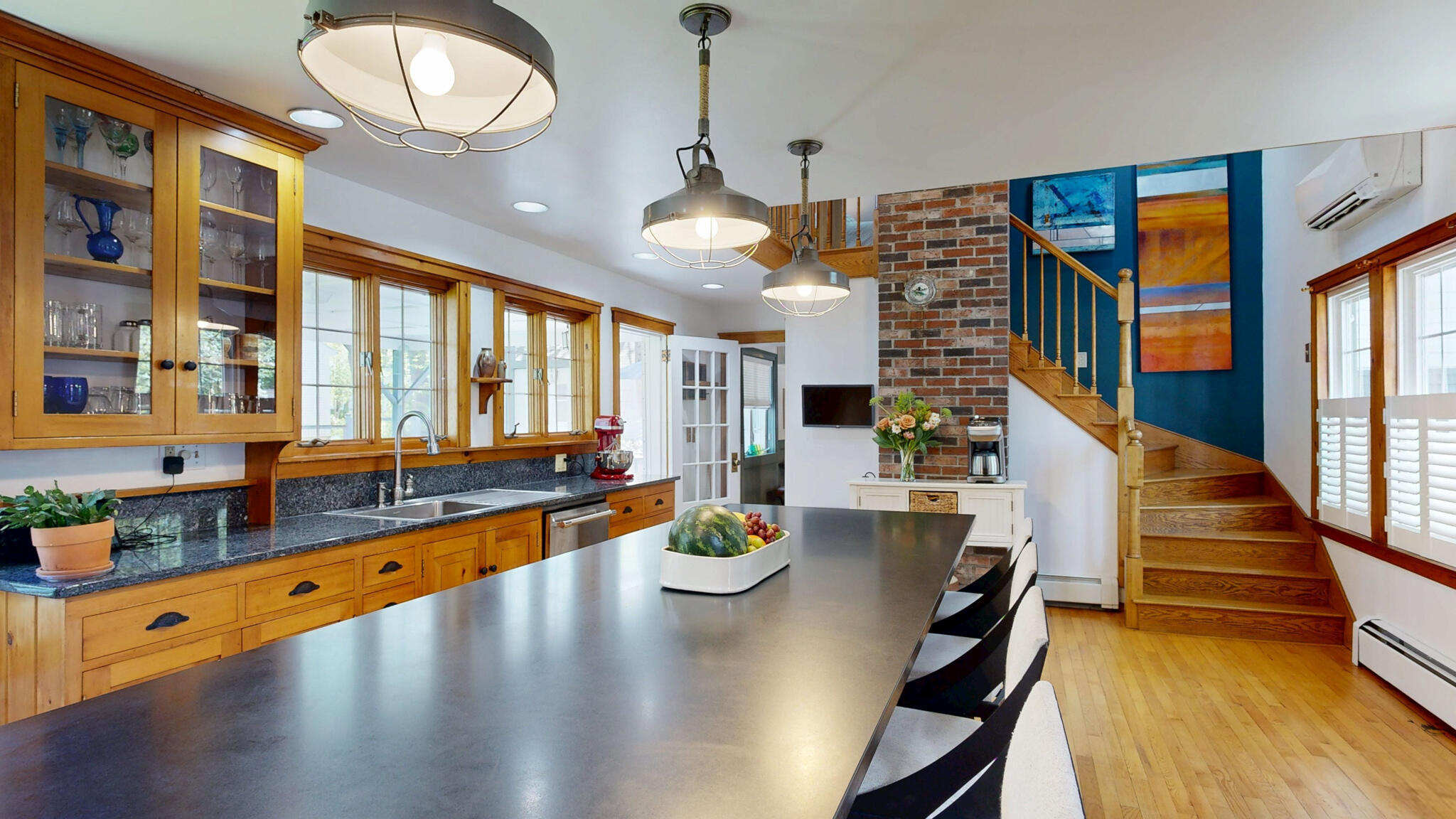 75 Court Street Property Photo 11
