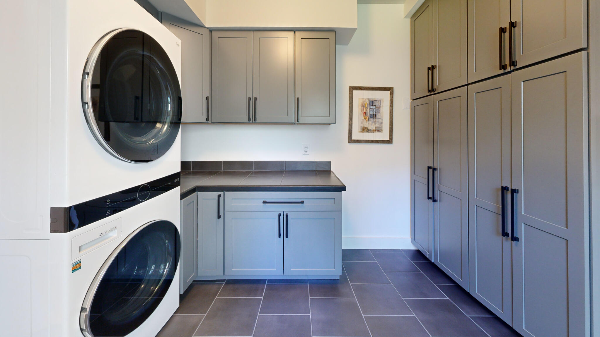 75 Court Street Property Photo 19