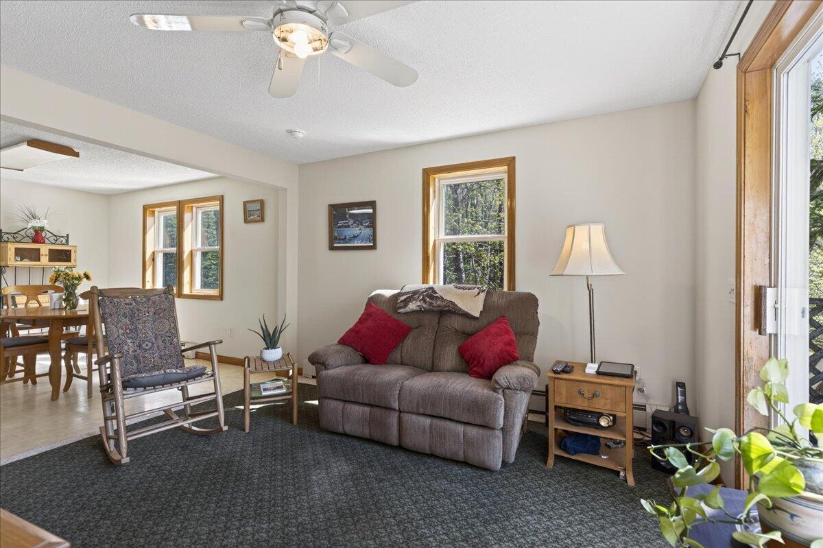 571 Crooked Road Property Photo 10