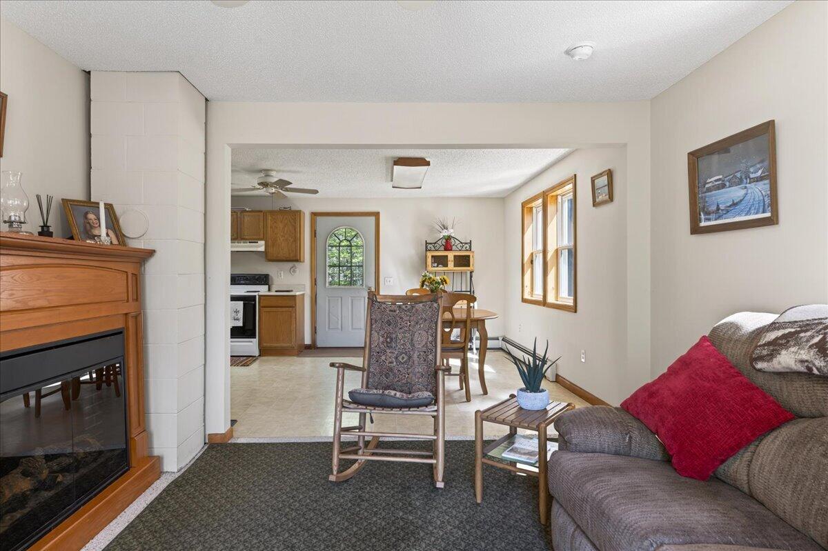 571 Crooked Road Property Photo 11