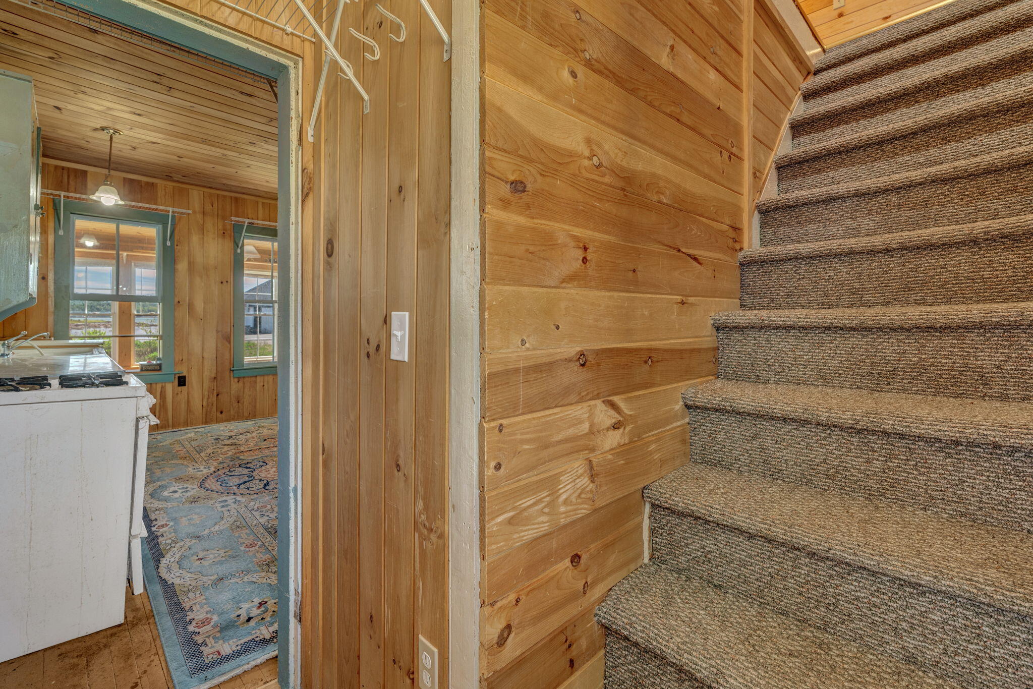 137 W Franklin Road Property Photo 56