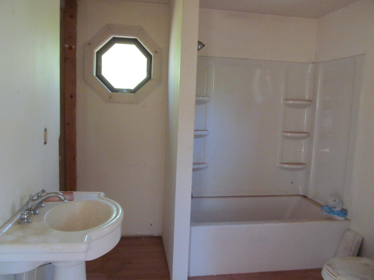 475 Redding Road Property Photo 19