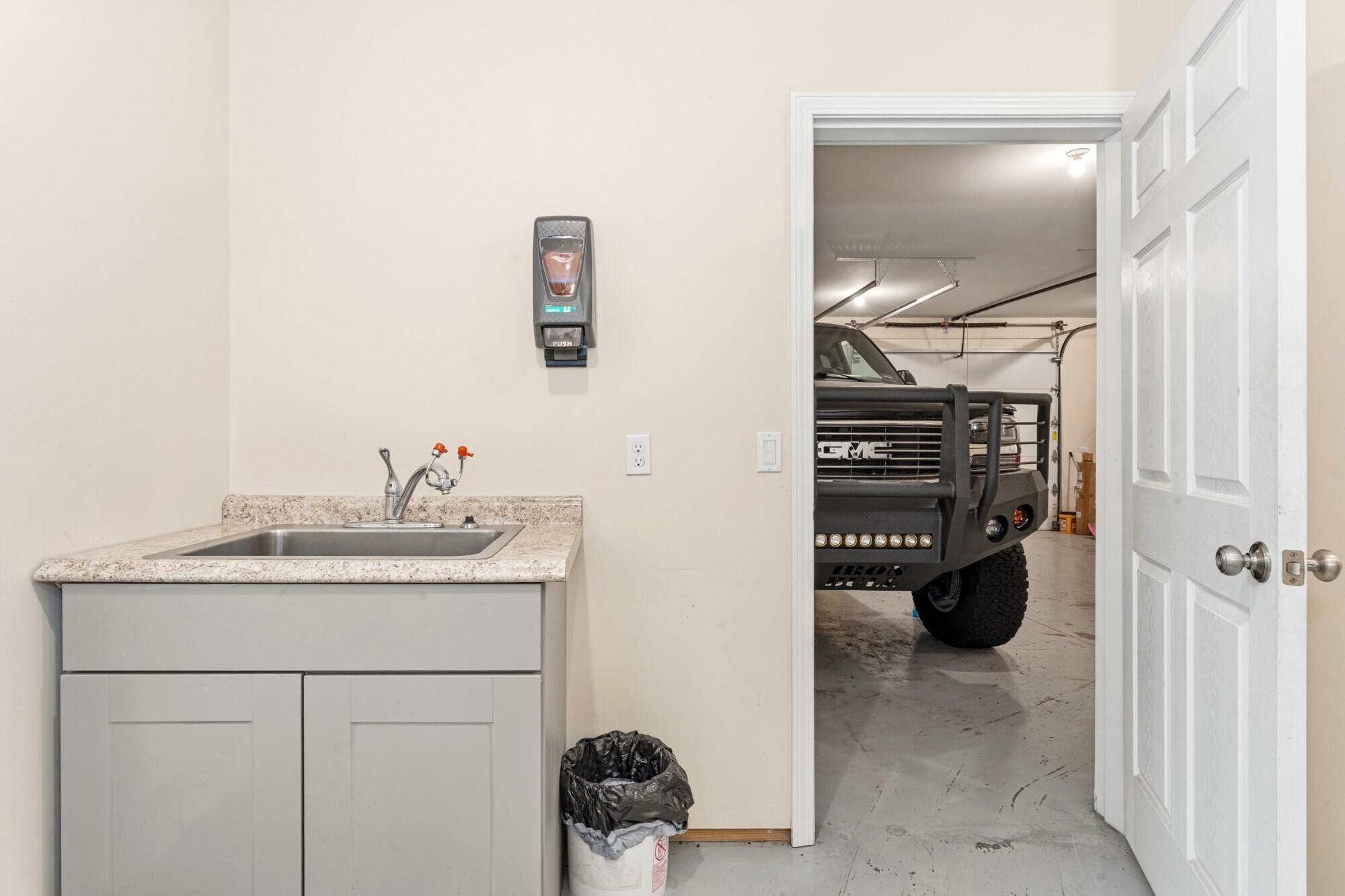 8 Gilpatrick Road Property Photo 20