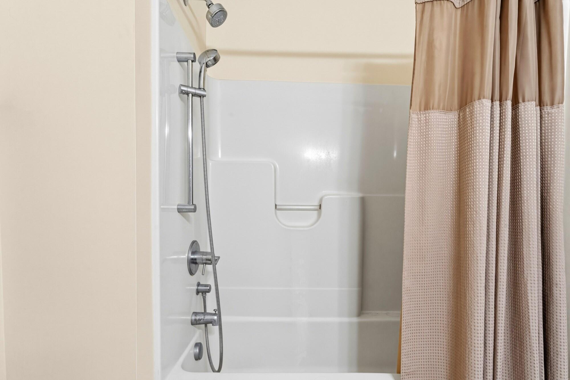8 Gilpatrick Road Property Photo 60