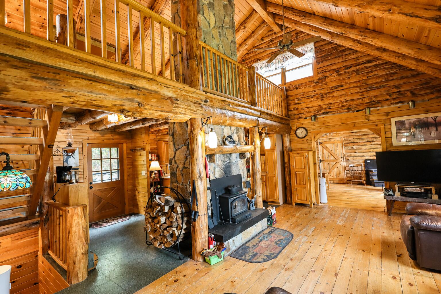 567 Big Moose Pt Road Property Photo 15
