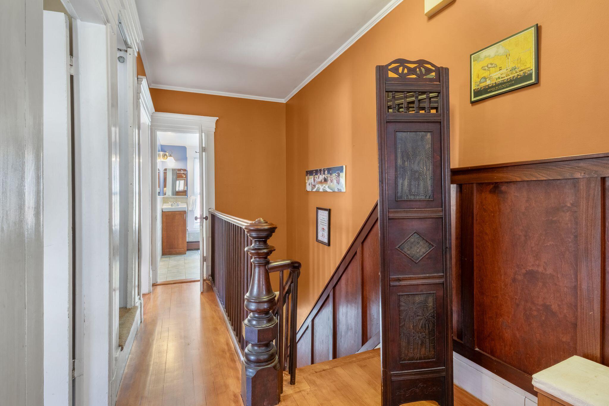 75 Carleton Street Property Photo 4
