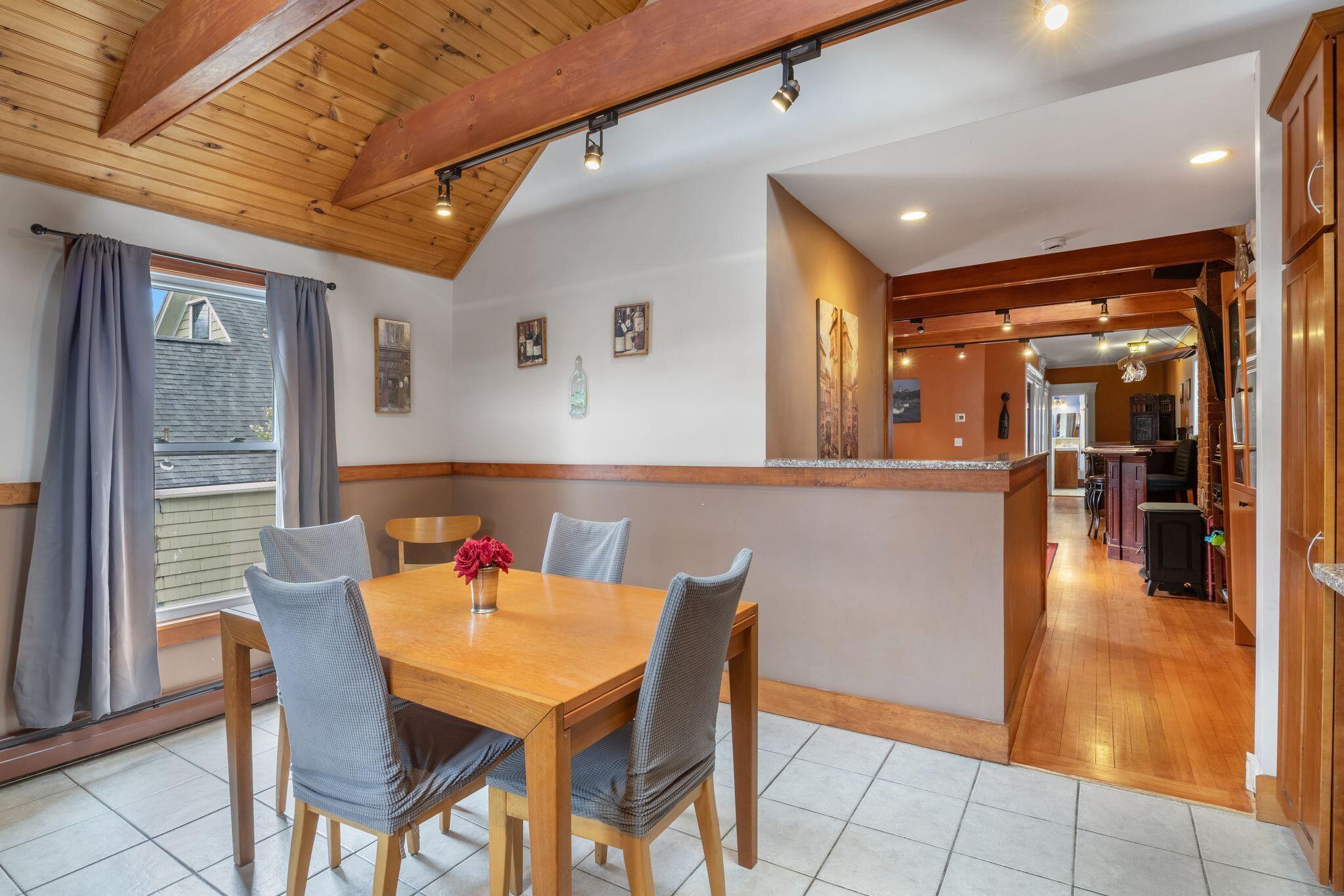 75 Carleton Street Property Photo 19