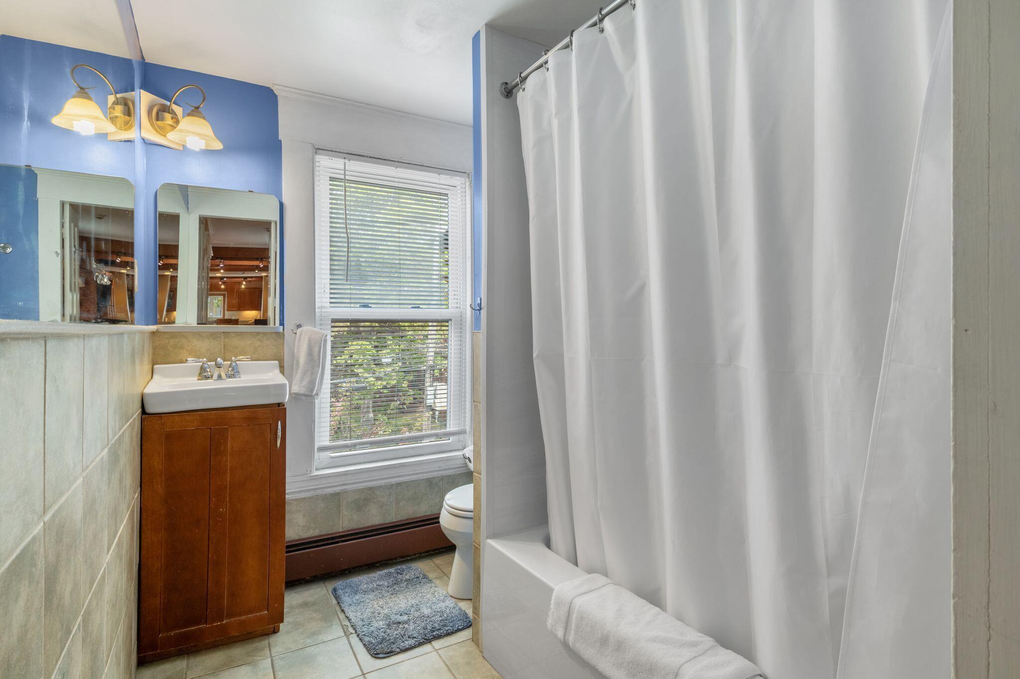 75 Carleton Street Property Photo 26