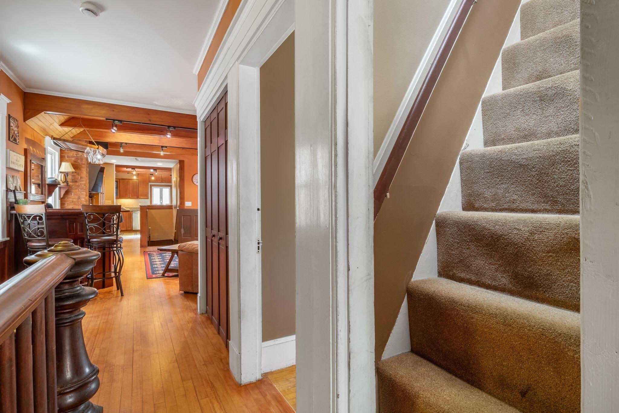 75 Carleton Street Property Photo 28