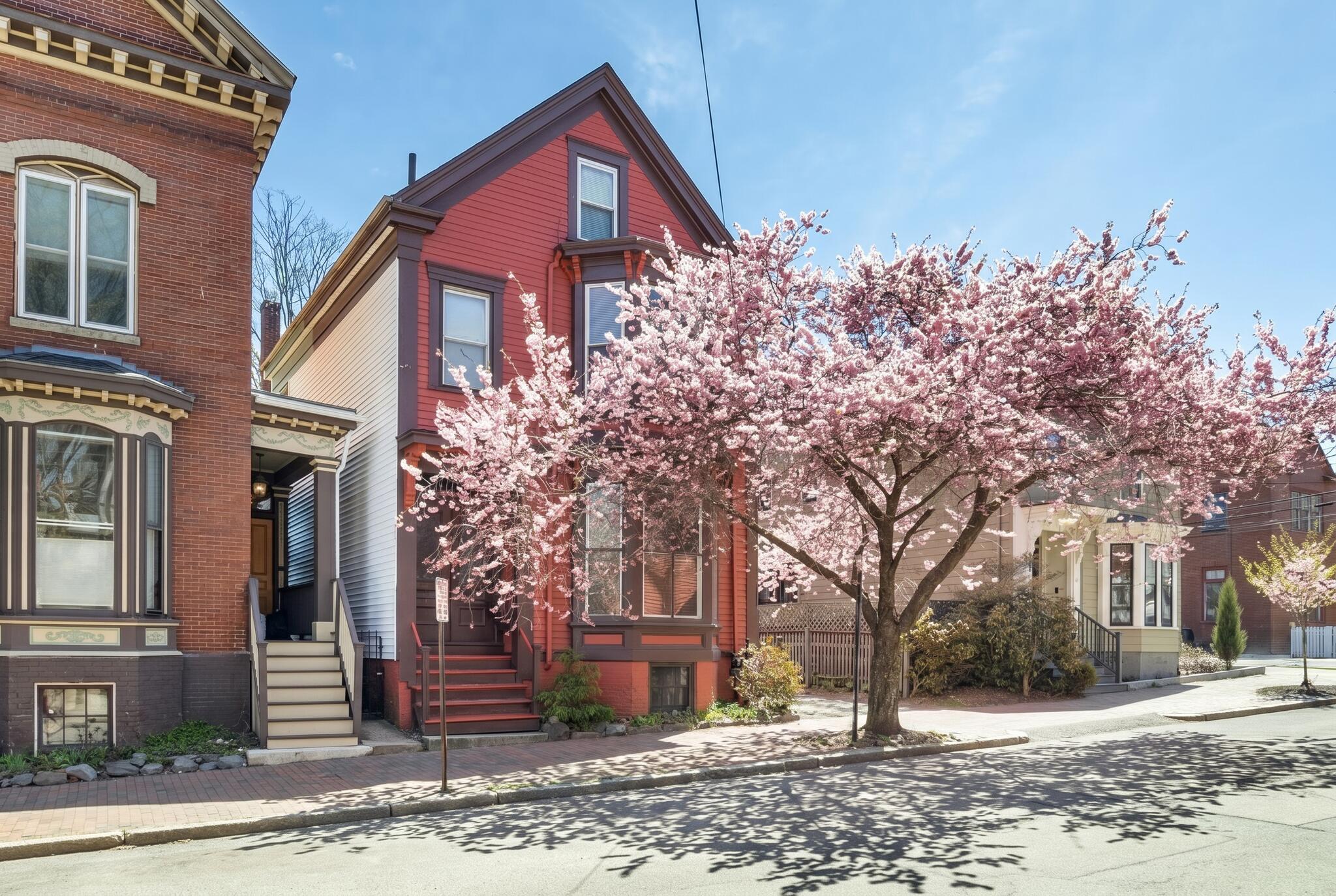 75 Carleton Street Property Photo 47