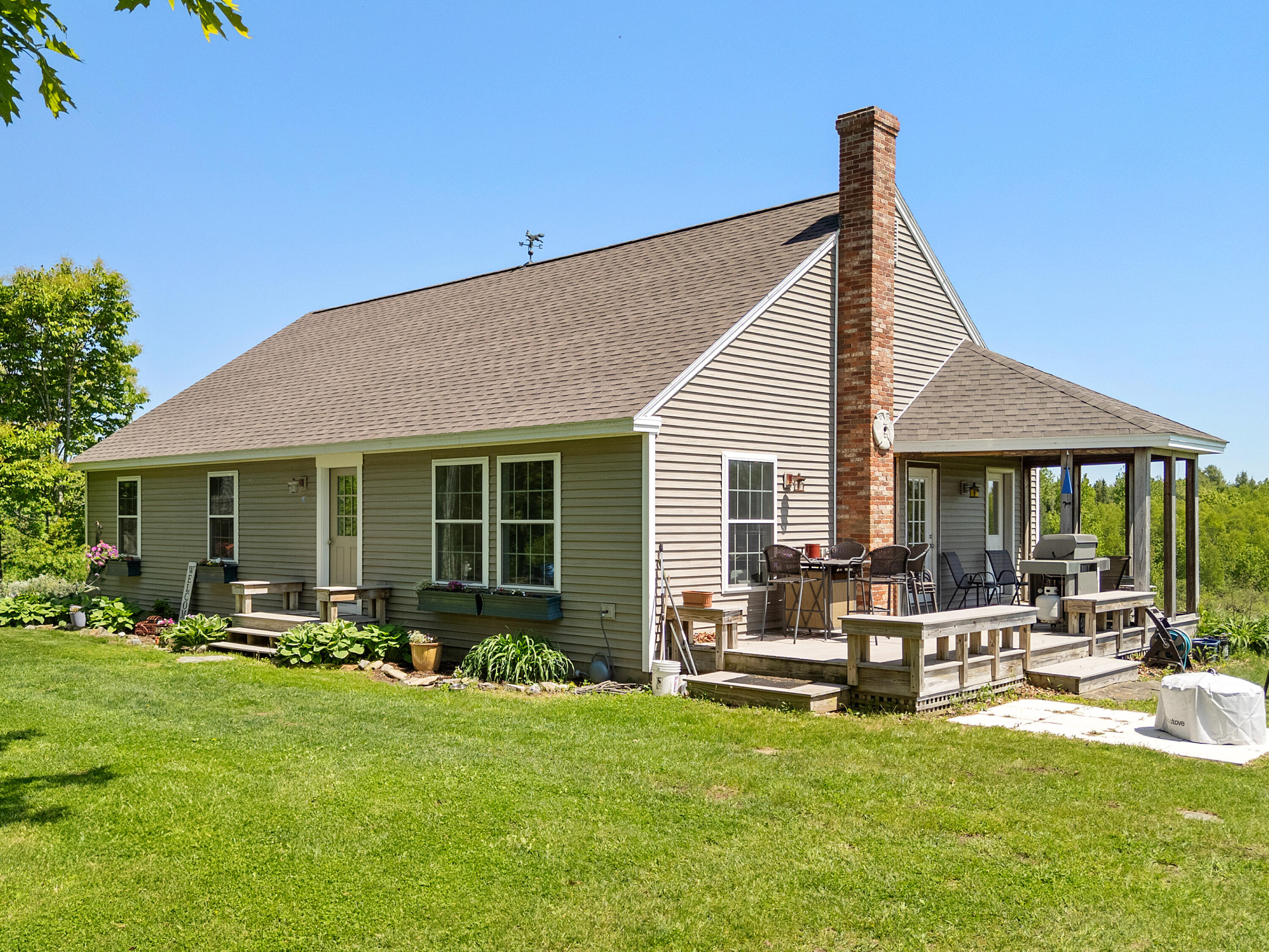 22 Property Photo 5