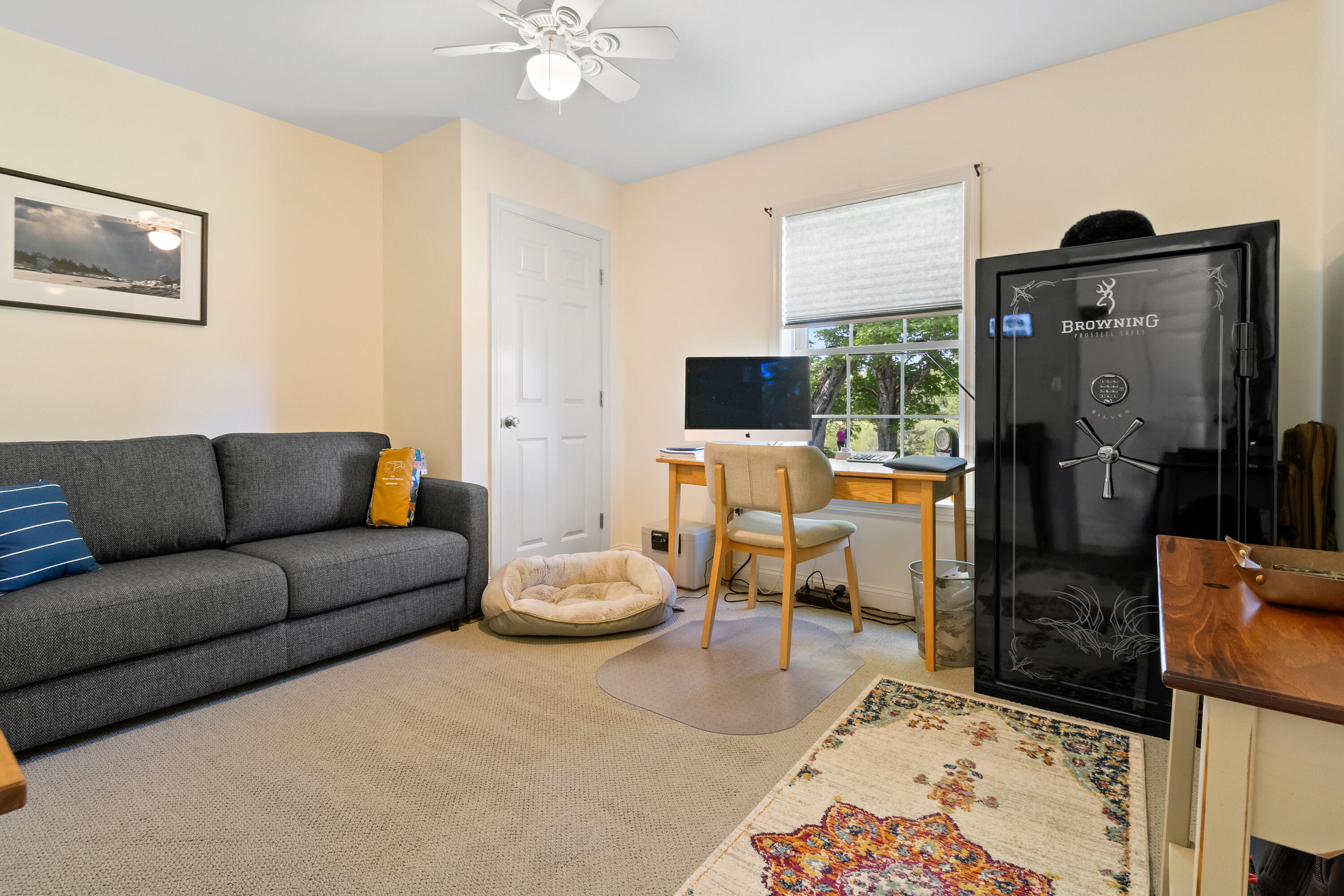 22 Property Photo 14